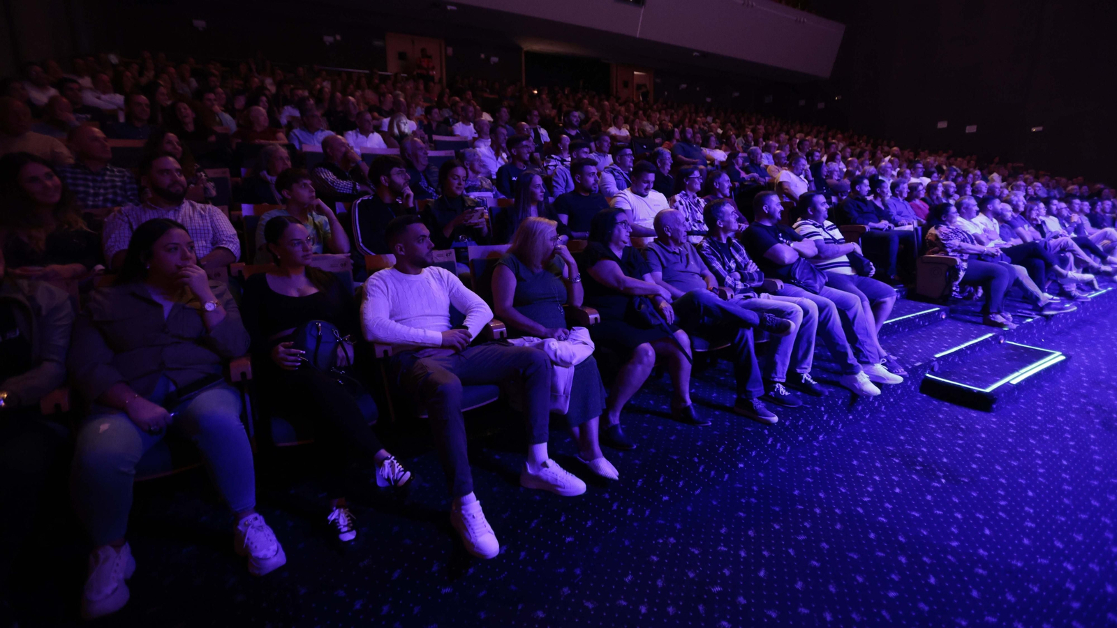 Las fotos de la actuación del Comandante Lara en La Línea