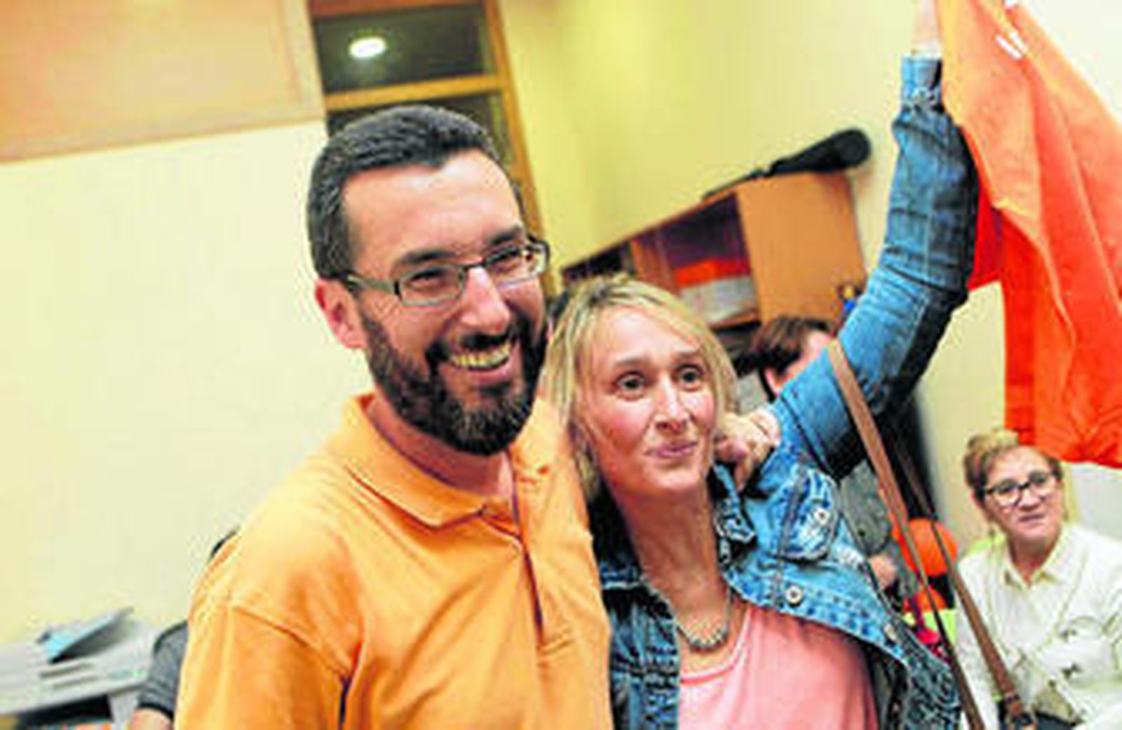 Juan Franco celebra los resultados de La Línea 100x100 en su sede, el pasado domingo.