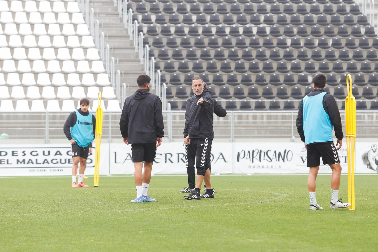 Las fotos del entrenamiento de la Balona previo a su final con el Villanovense