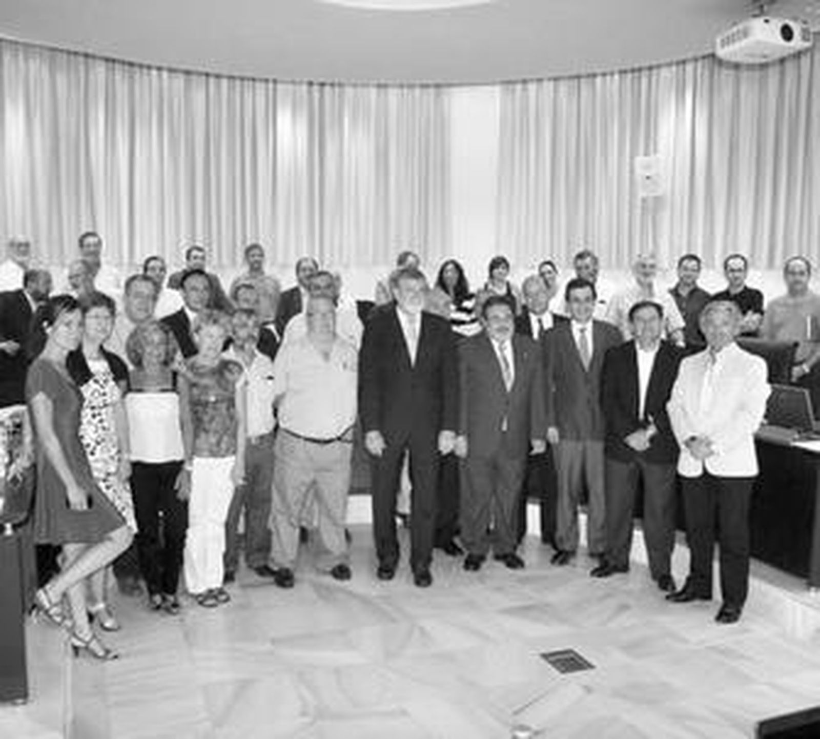 Los nuevos miembros del Consejo de Gobierno de la UCO, ayer, en la toma de posesión.