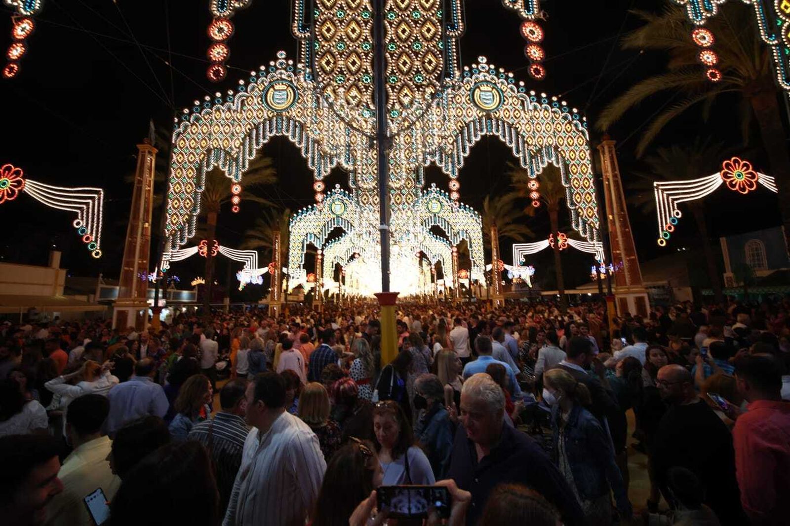 Las imágenes del encendido del alumbrado de la Feria de Jerez
