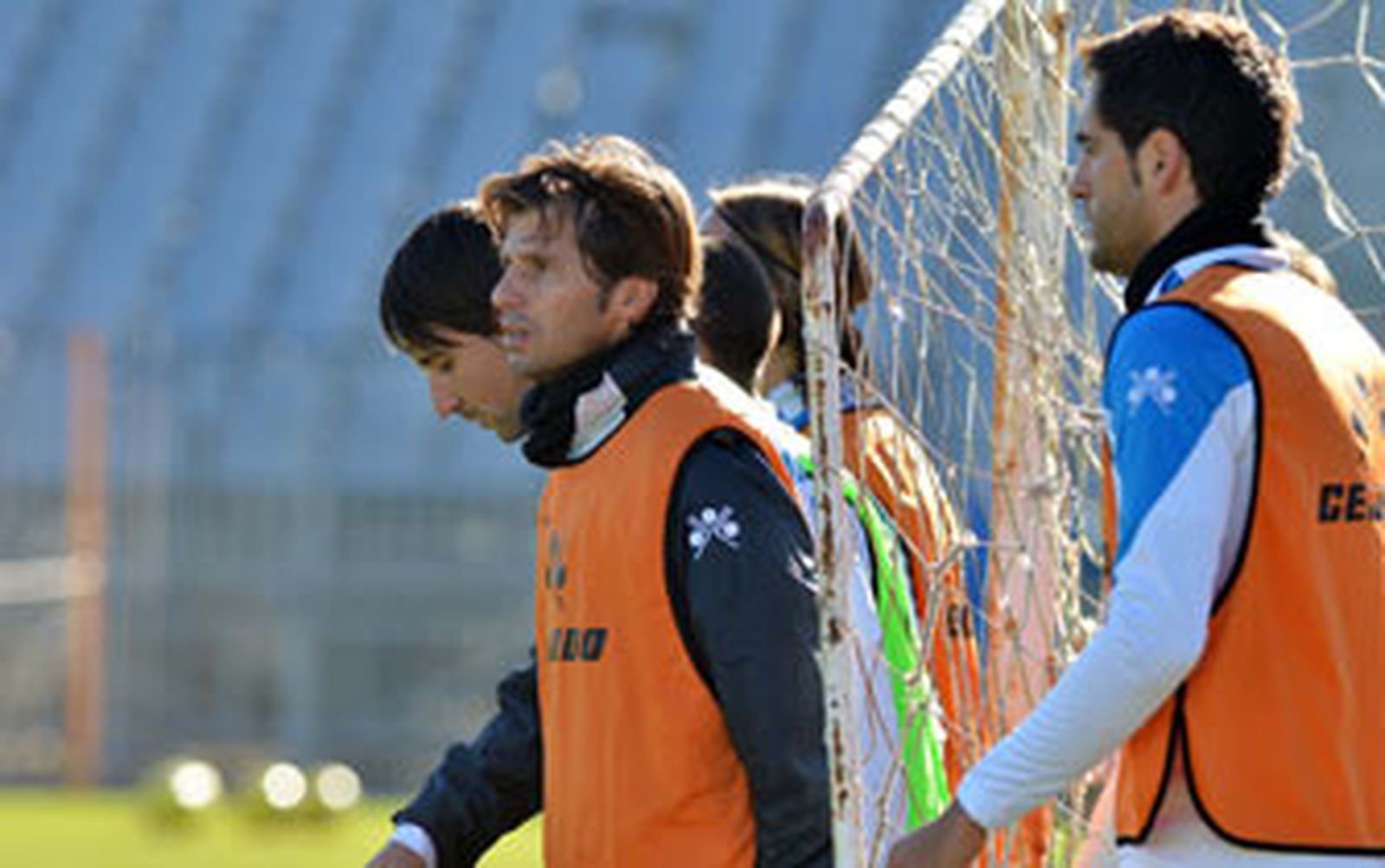 Mendoza, duda por problemas en la espalda