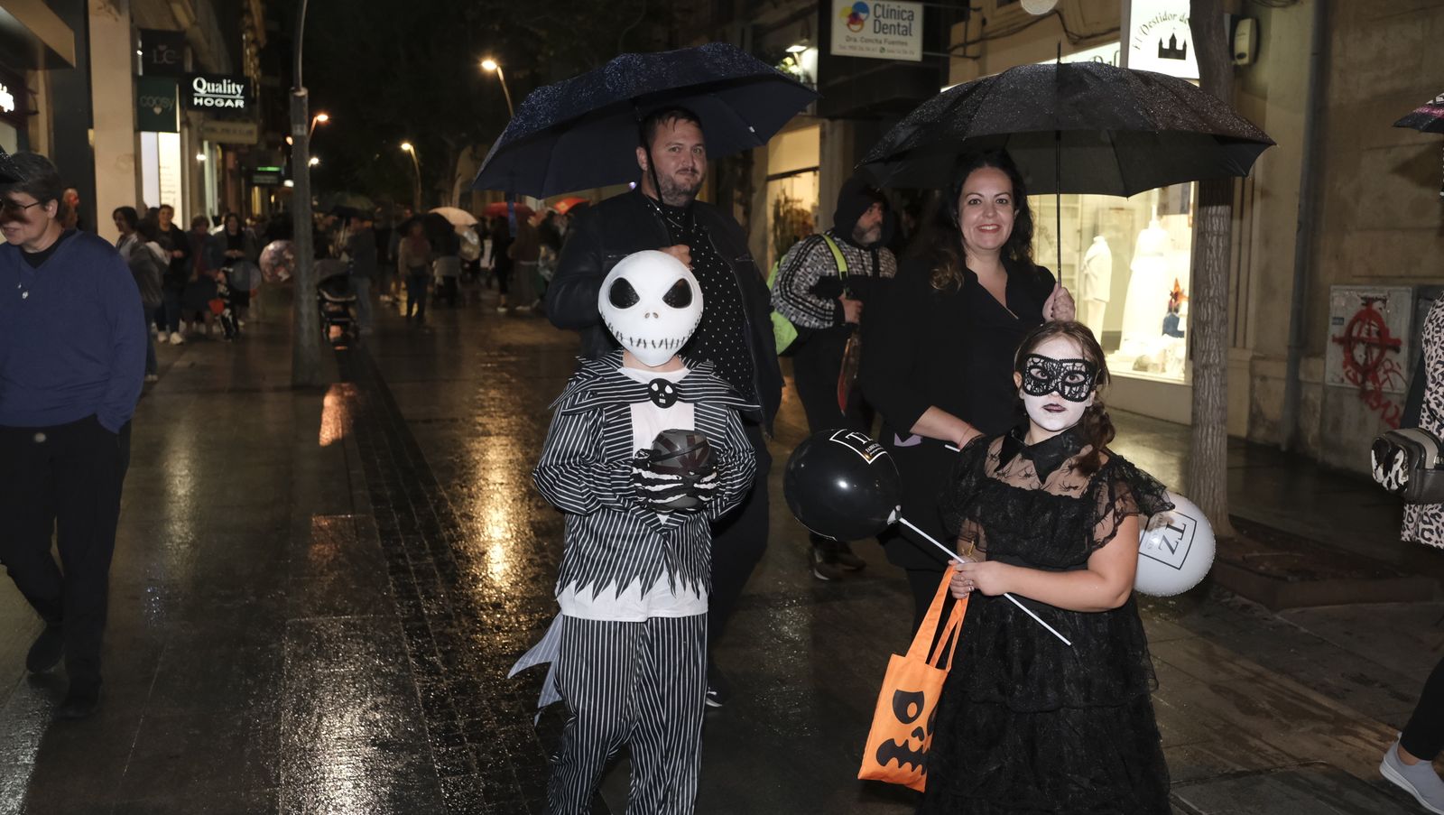 Imágenes de la Noche en Negro de Almería
