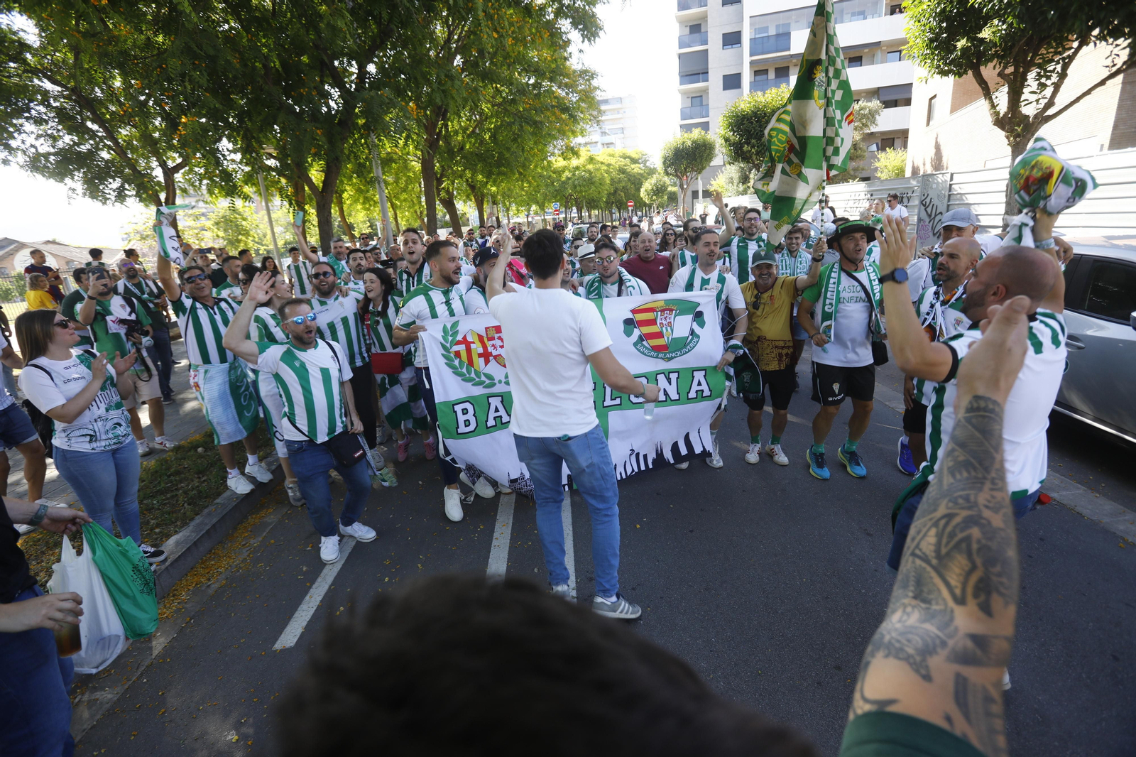 Las mejores fotos de la afición del Córdoba CF en la previa del partido ante el Barcelona Atlètic
