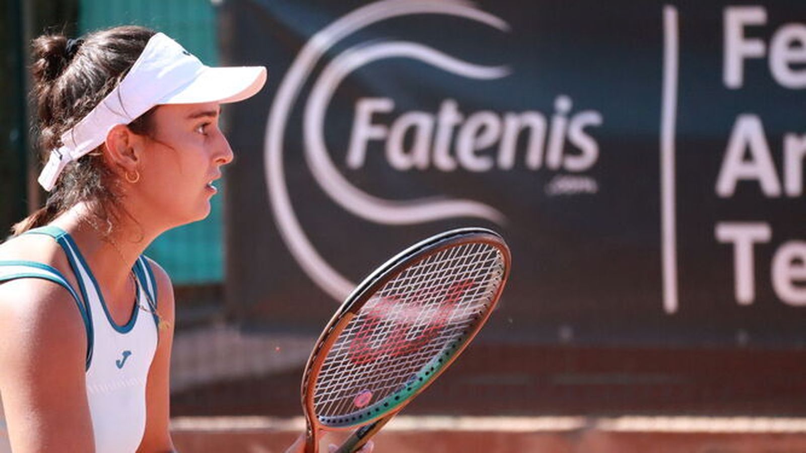 Leyre Romero ha competido a un gran nivel, pero caía ante la checa Dominika Salkova en el tie-break del tercer set.