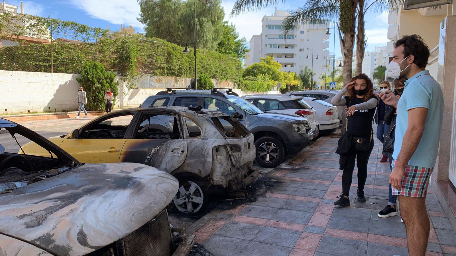 Otros de los vehículos que han ardido este domingo.