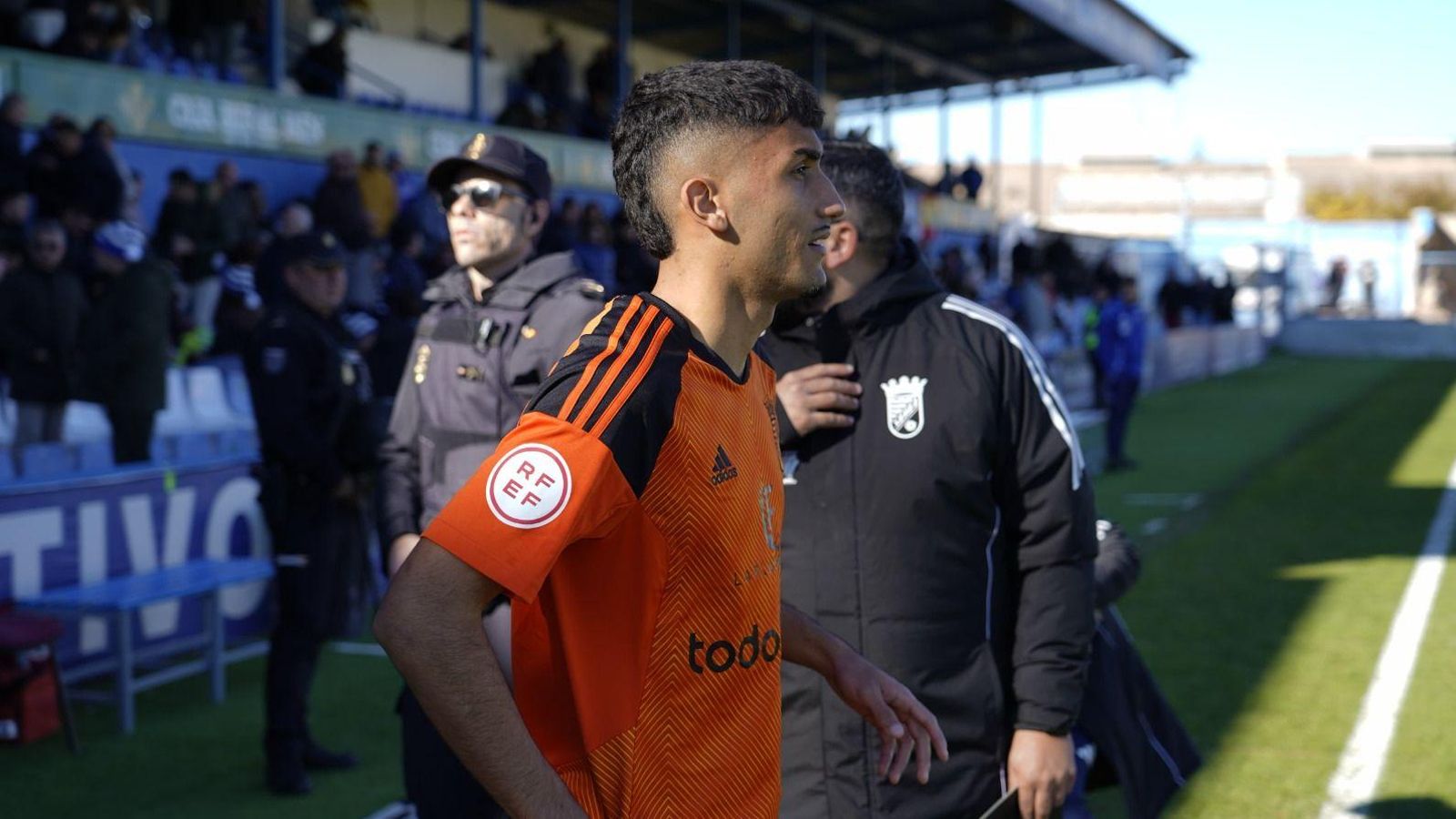 Ulloa entró en la segunda parte por Adri Rodríguez.