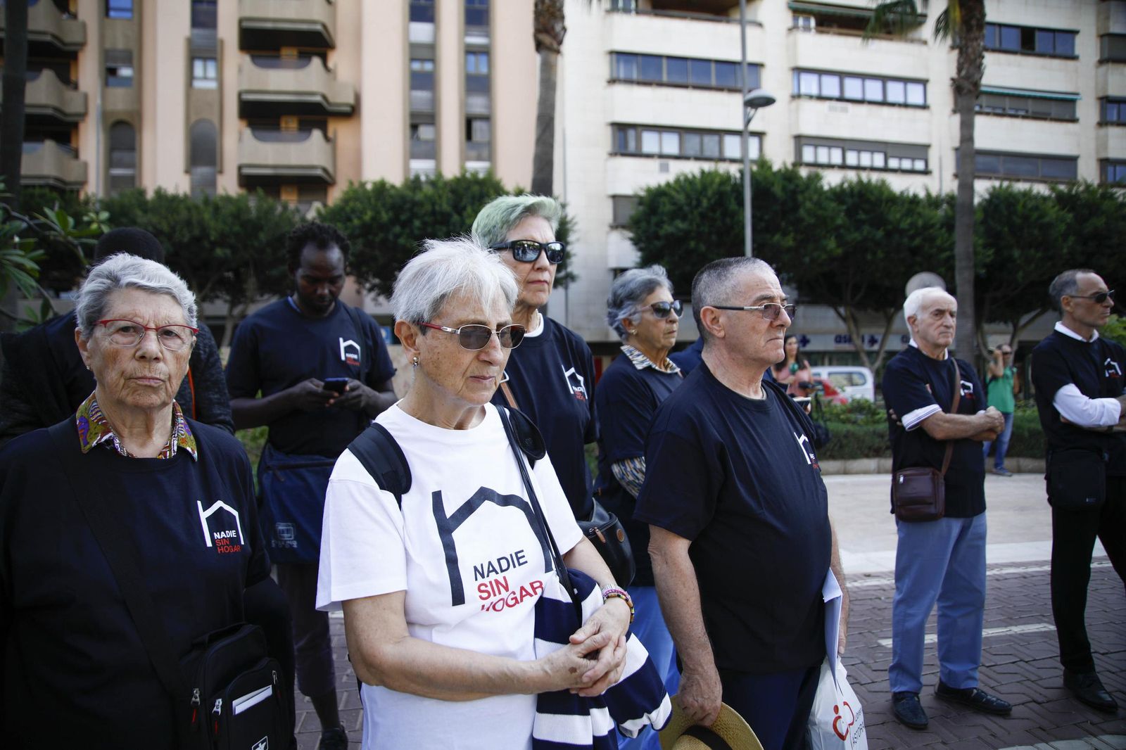 Imágenes de la campaña "Camino de Santiago" para celebrar el día de las personas sin hogar en Almería