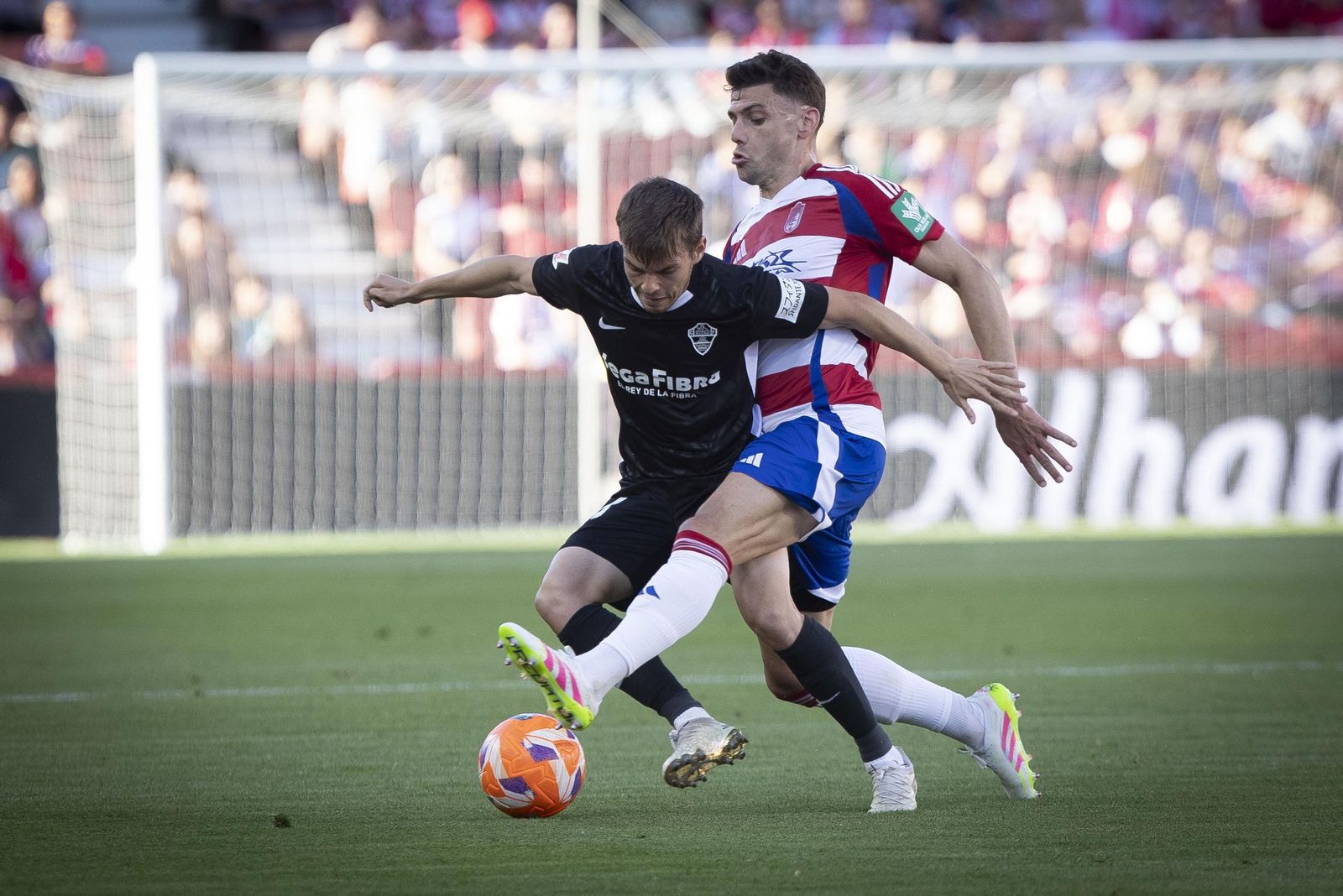 Las imágenes del partido Granada CF-Elche