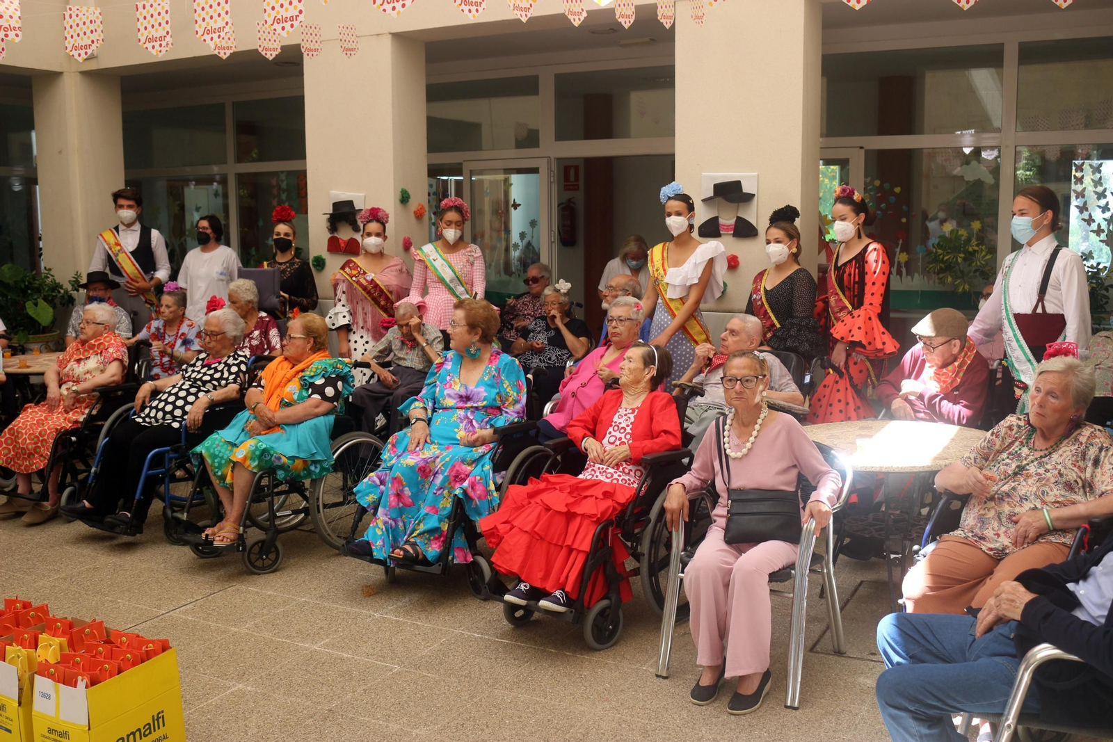'Feria de Primavera' en la Residencia Vedruna de Puerto Real