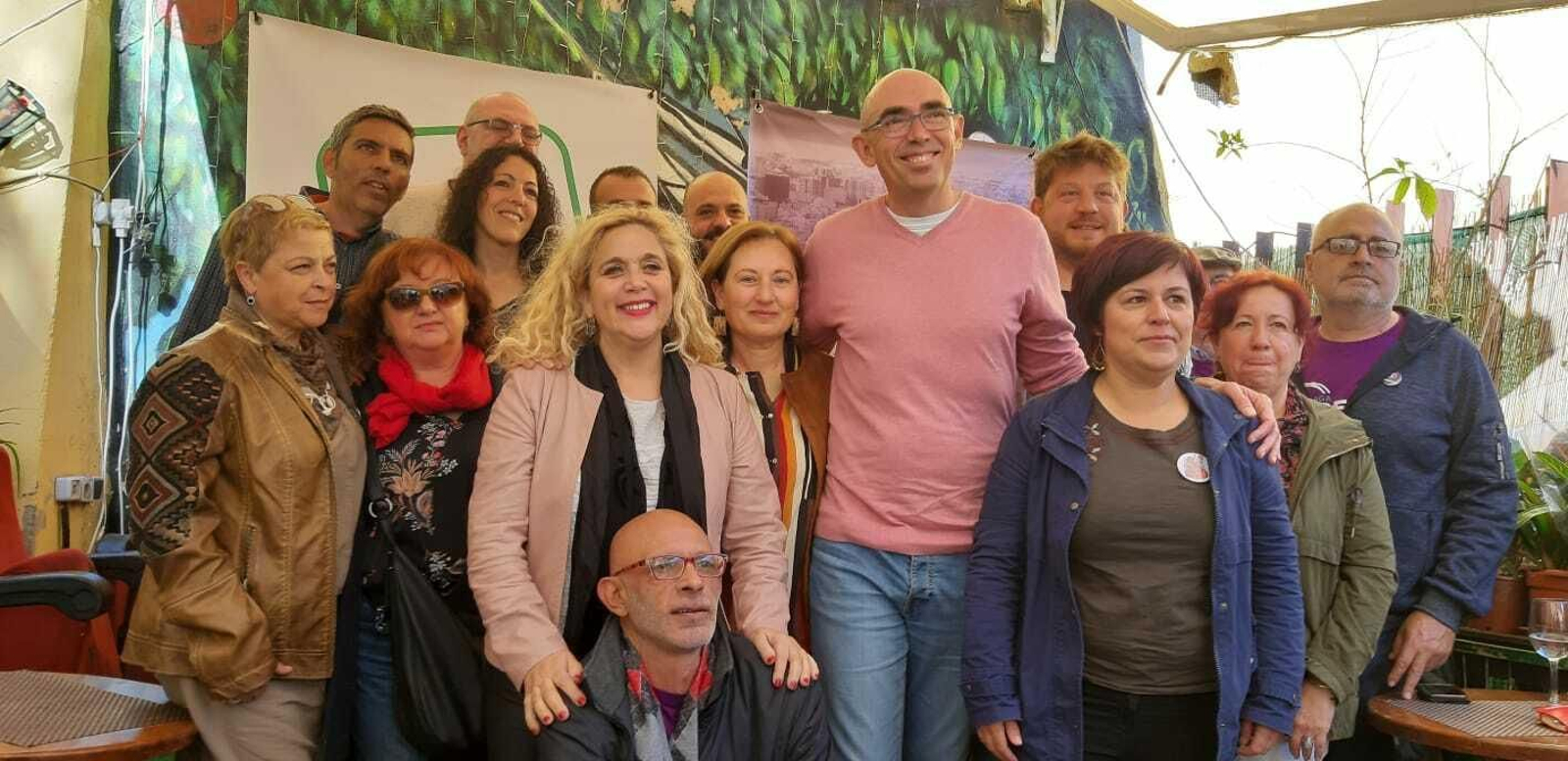 Zorrilla con otros miembros de la candidatura.