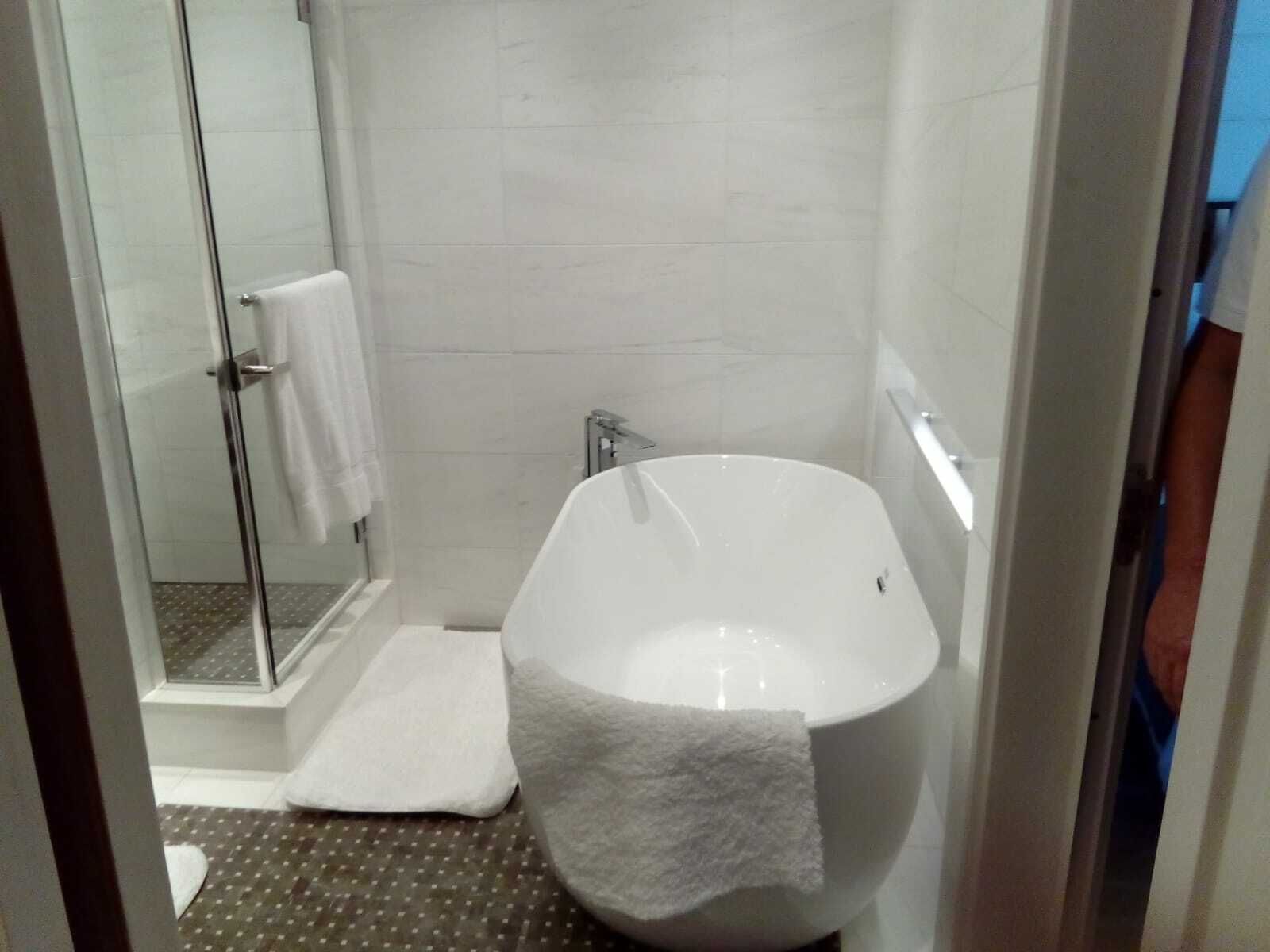 Las fotos del yate de lujo ‘Crystal Espirit’ en Málaga