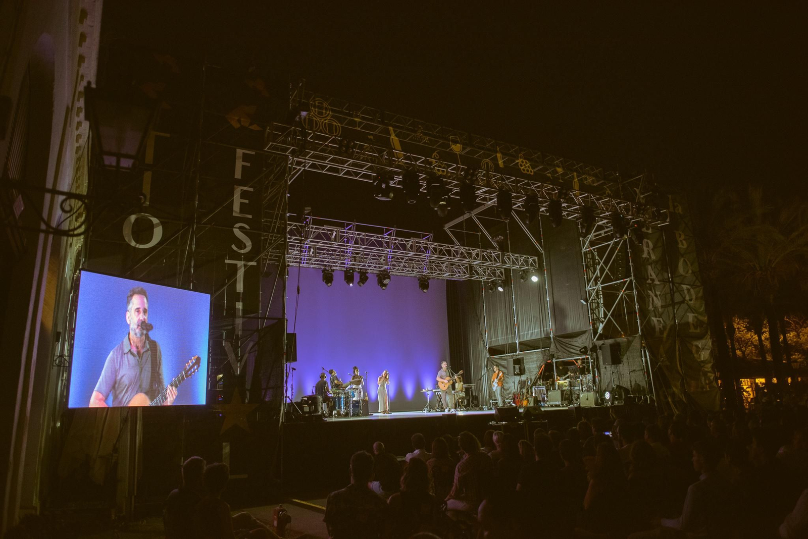Imágenes del concierto de Jorge Drexler en el Tío Pepe Festiva