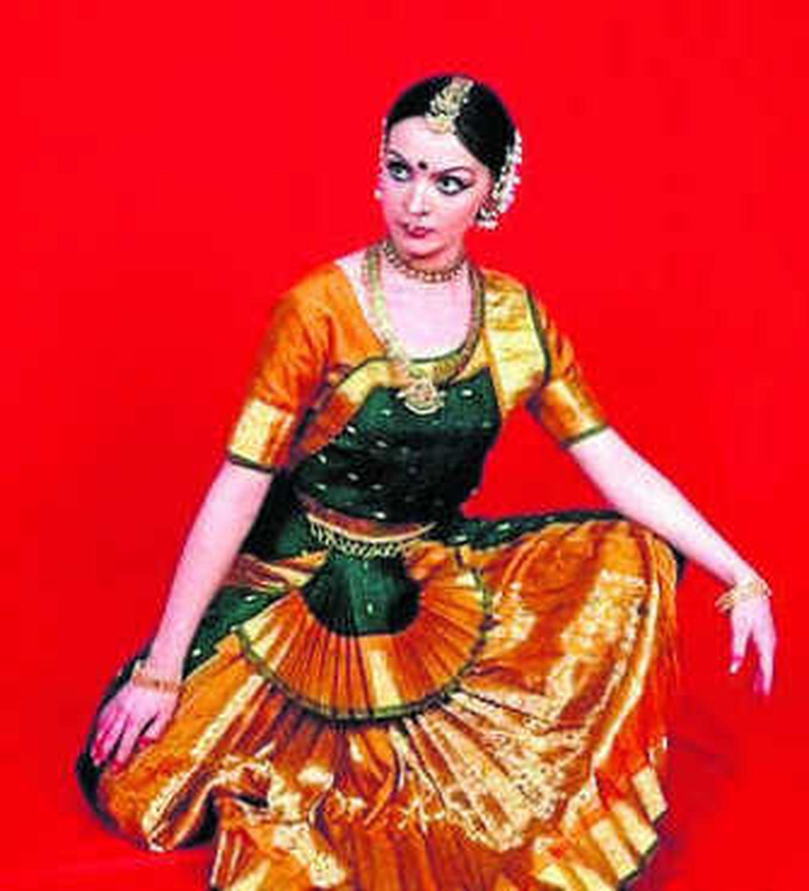 Danza india con Tatyana Popova en la Sala Zm