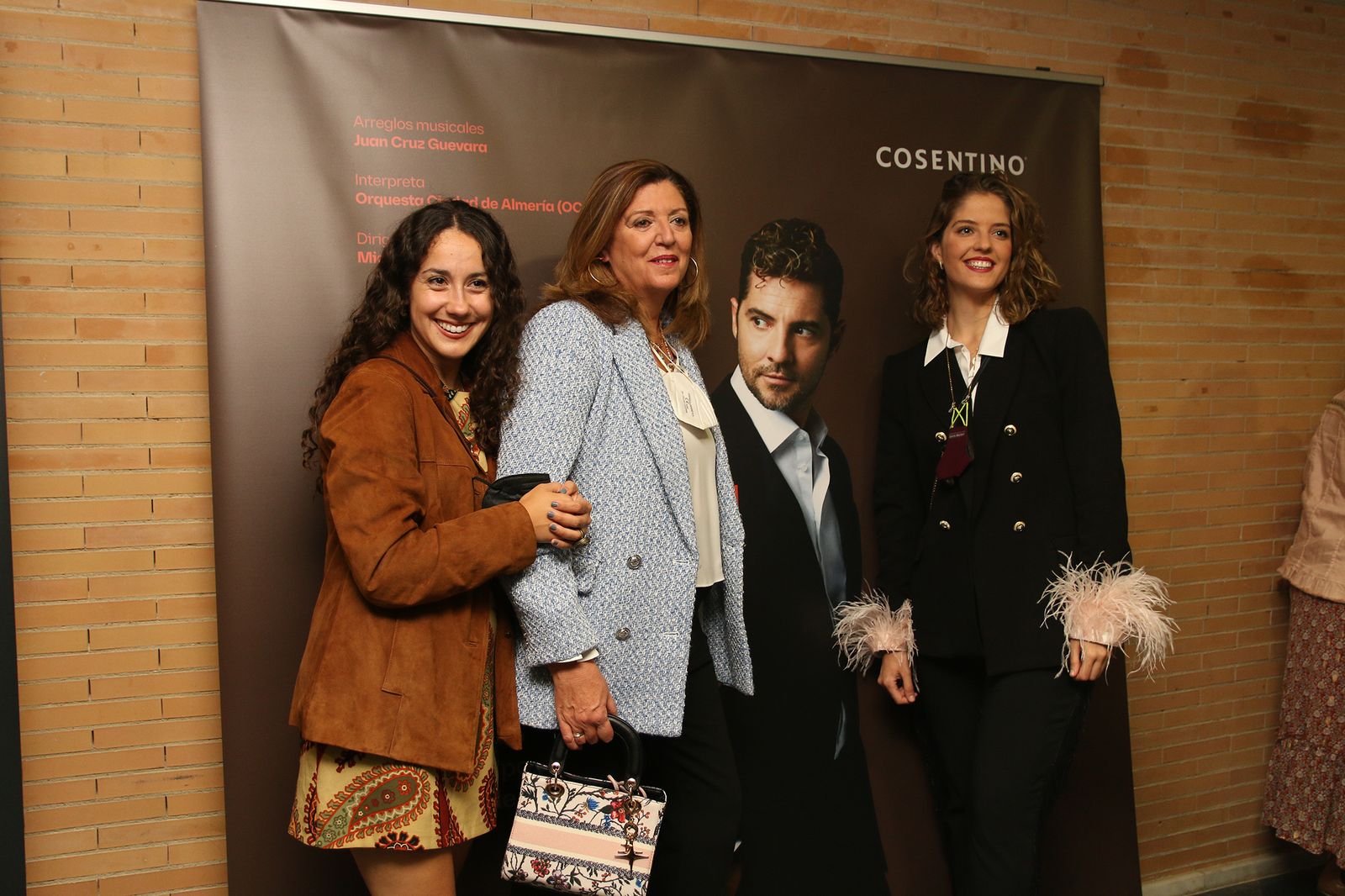 Fotogalería del concierto 'David Bisbal Filarmónico by Cosentino'