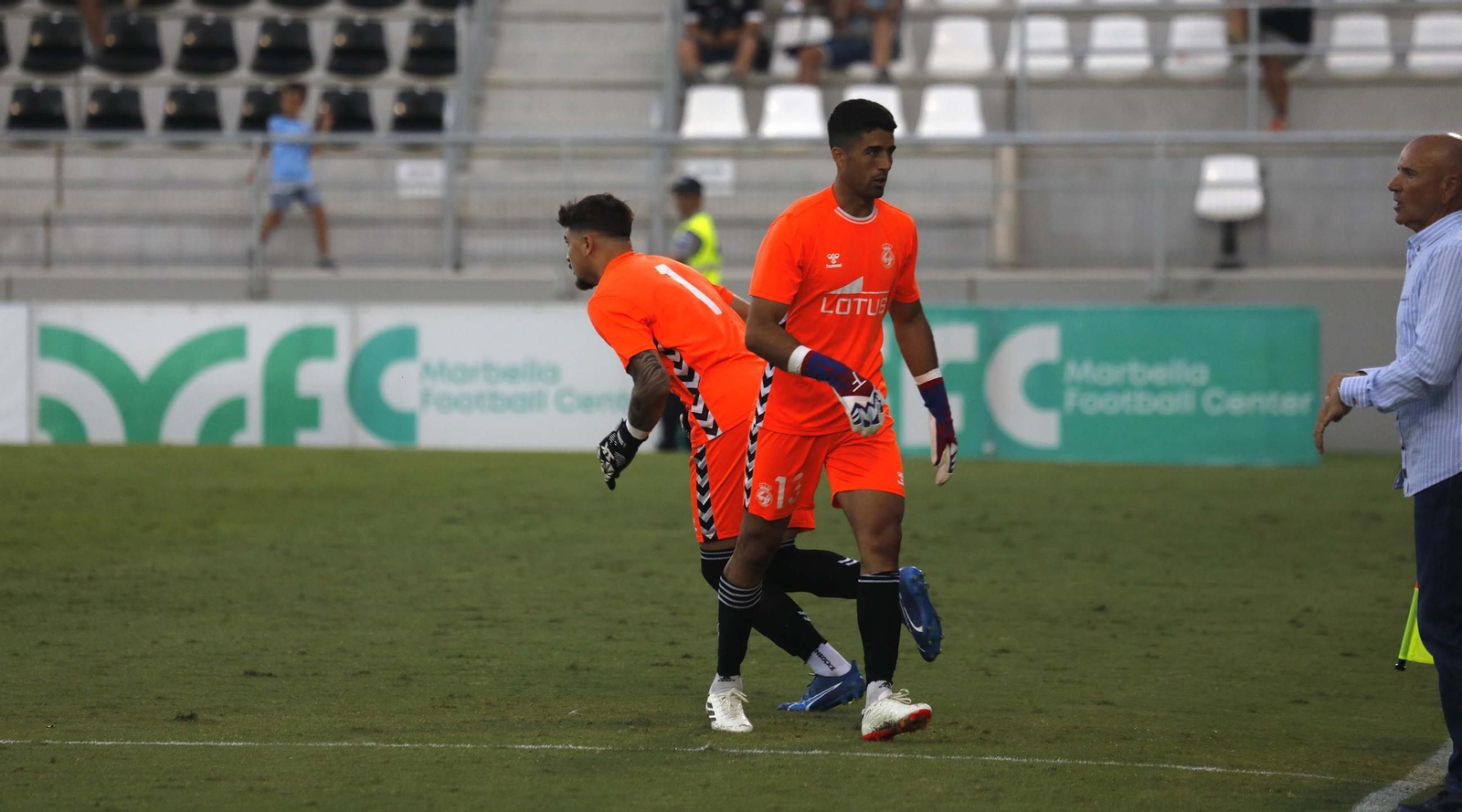 Las fotos del Balona-AD Ceuta de pretemporada en el Ciudad de La Línea (0-1)