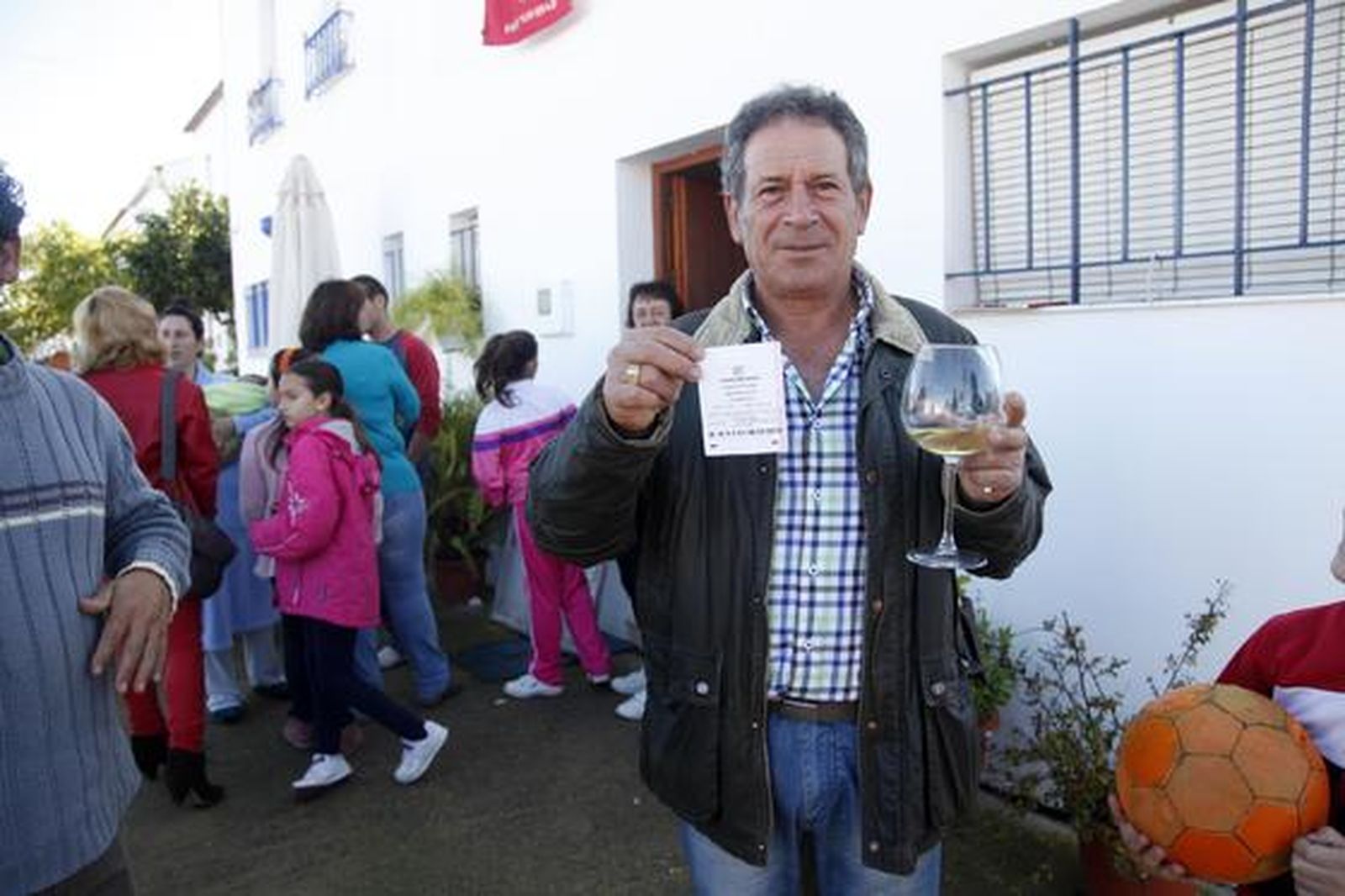 Villarrasa celebra la llegada del Gordo