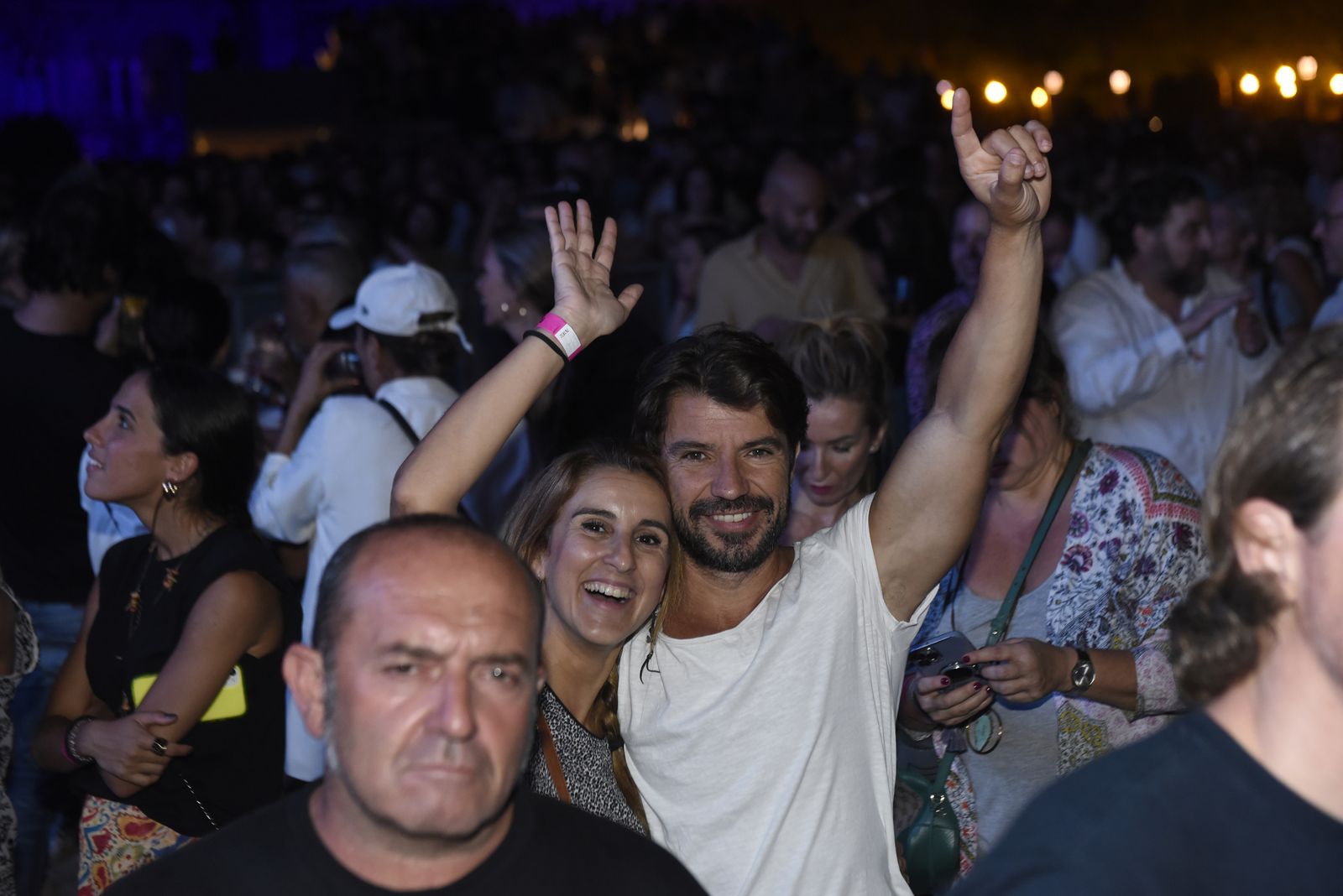 Búscate en el concierto de Seguridad Social y Hombres G de Icónica