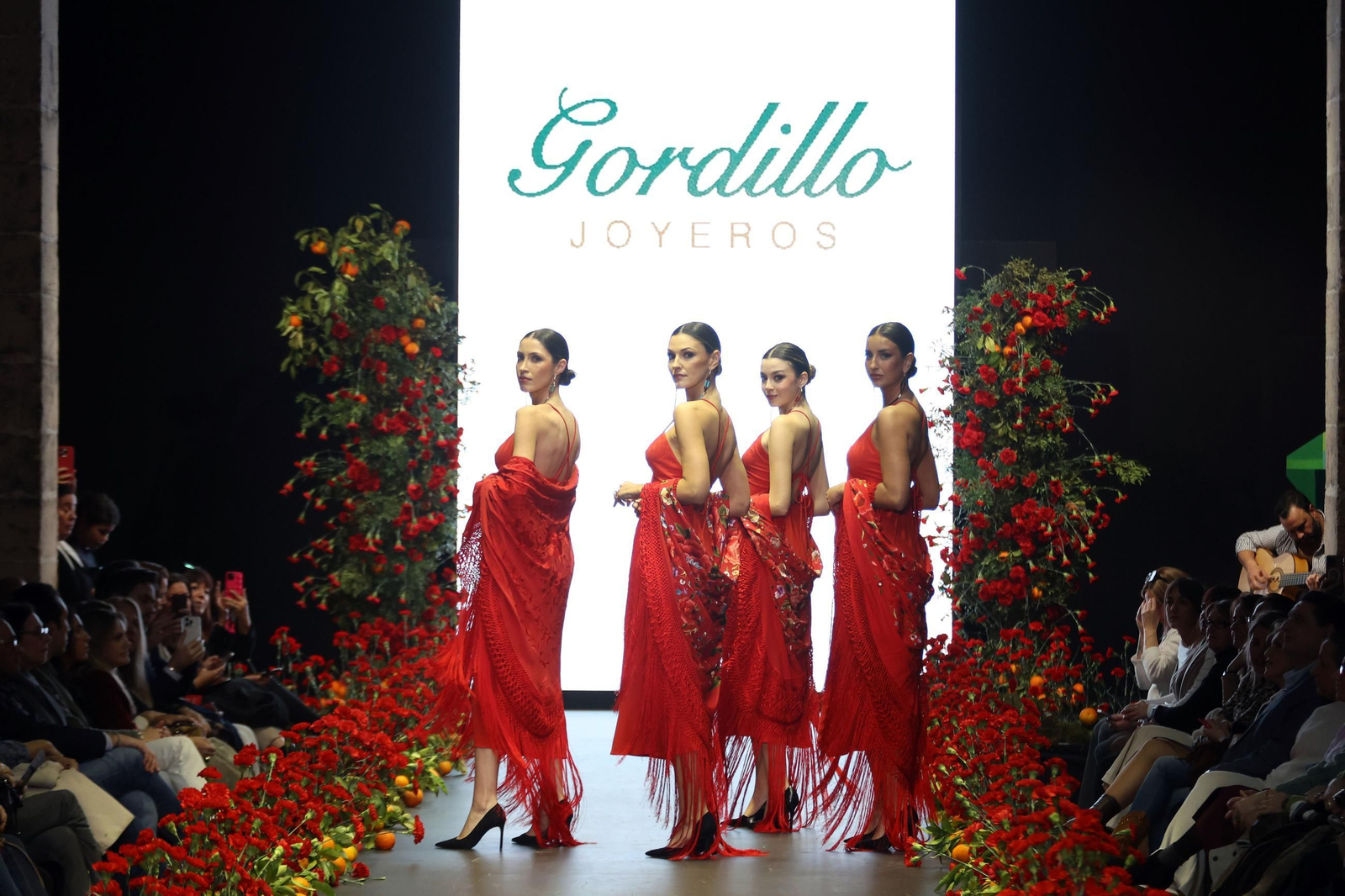 Desfile de Joyería Gordillo en la Pasarela Flamenca Jerez 2025 Desfile de Joyería Gordillo en la Pasarela Flamenca Jerez 2025