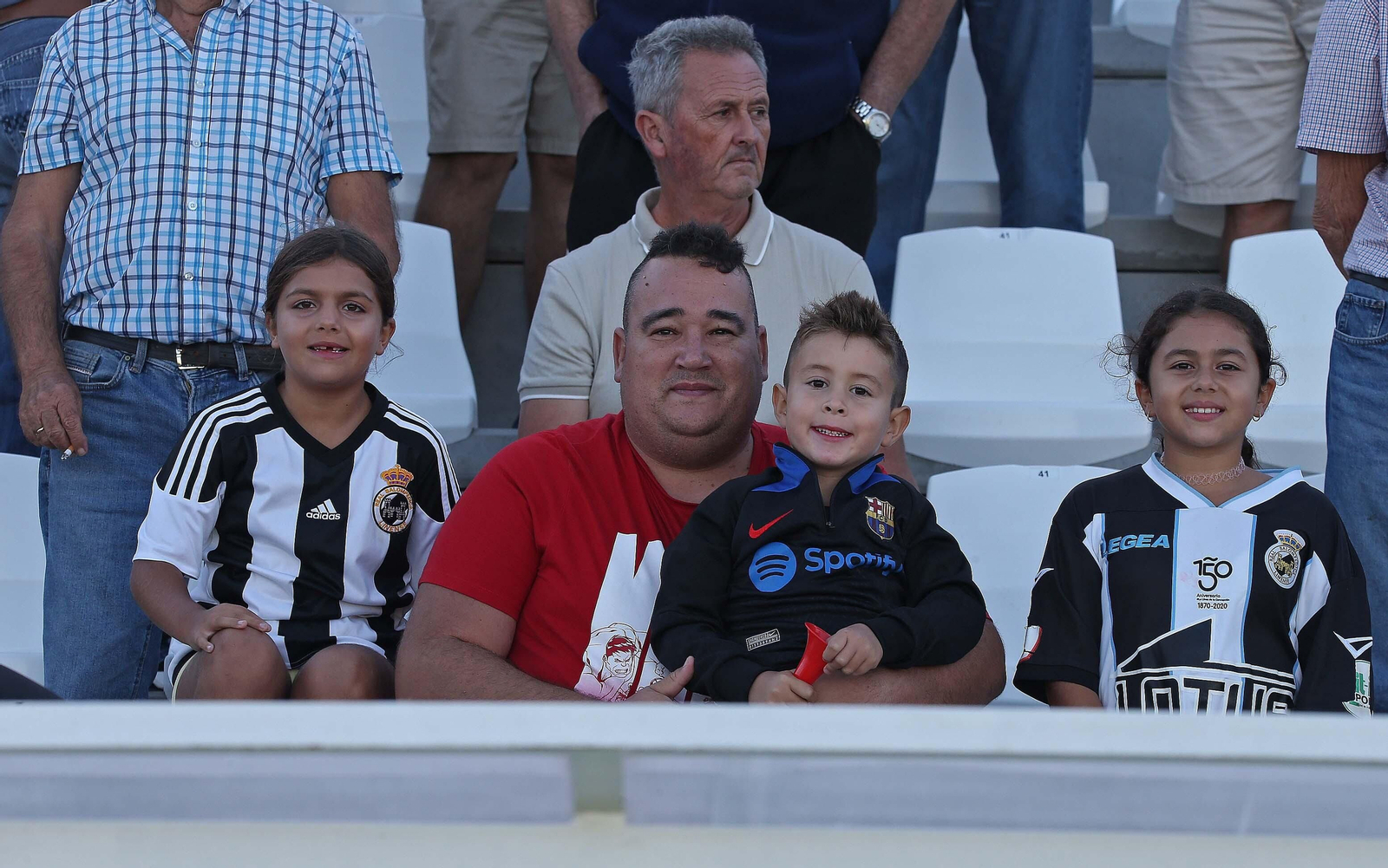 Búscate en el Balona - Águilas celebrado en el Ciudad de La Línea