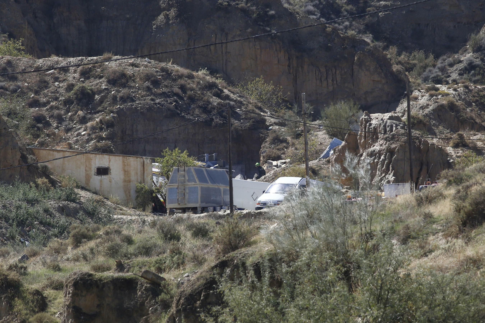 Imágenes tras la explosión de la pirotecnia de Guadix