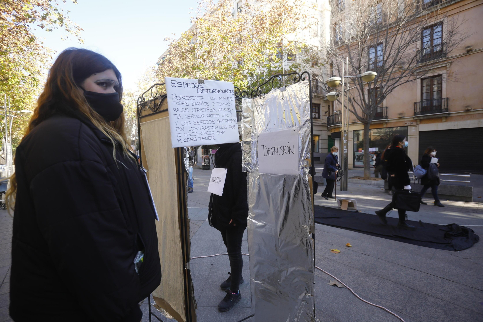 El 'circo' de la salud mental del Colegio Ferroviario de Córdoba, en fotografías