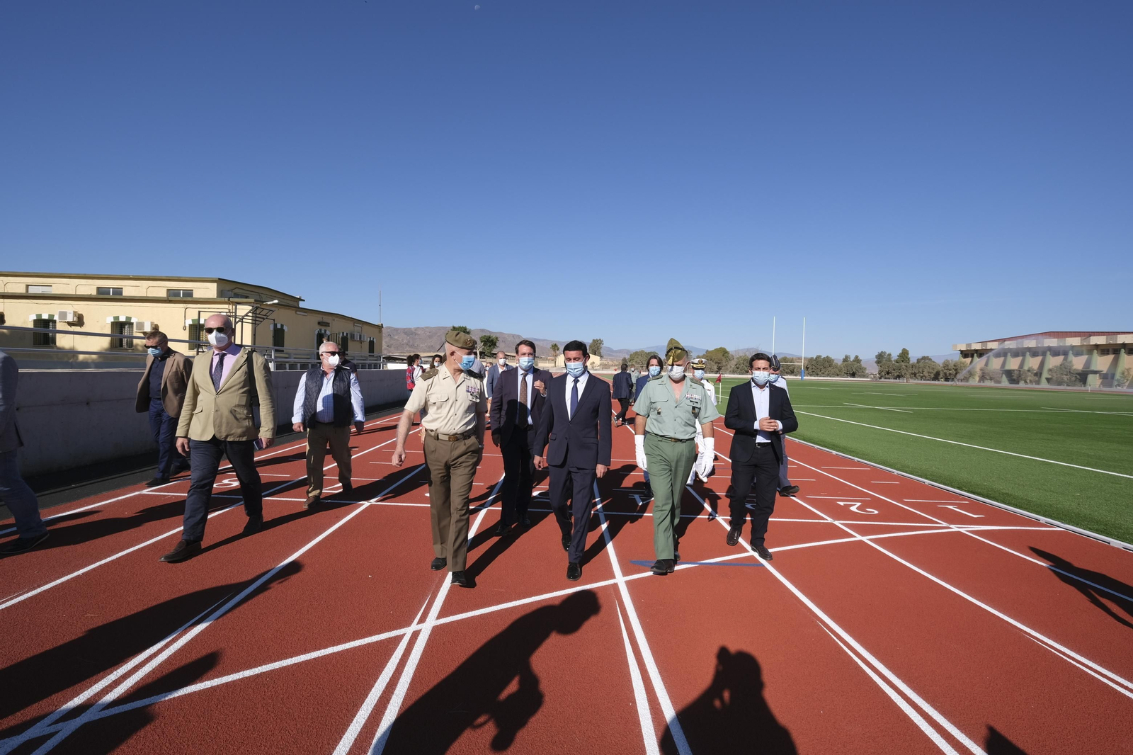 Fotogalería inauguración pista de atletismo y campo de rugby en la Base Militar Álvarez de Sotomayor