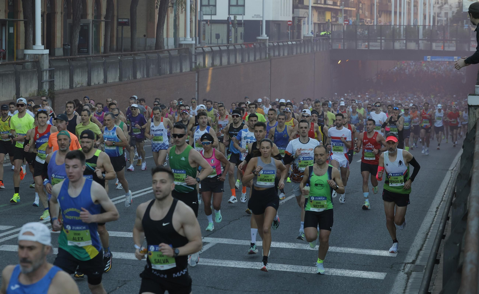 Búscate en el Zurich Maratón de Sevilla 2025