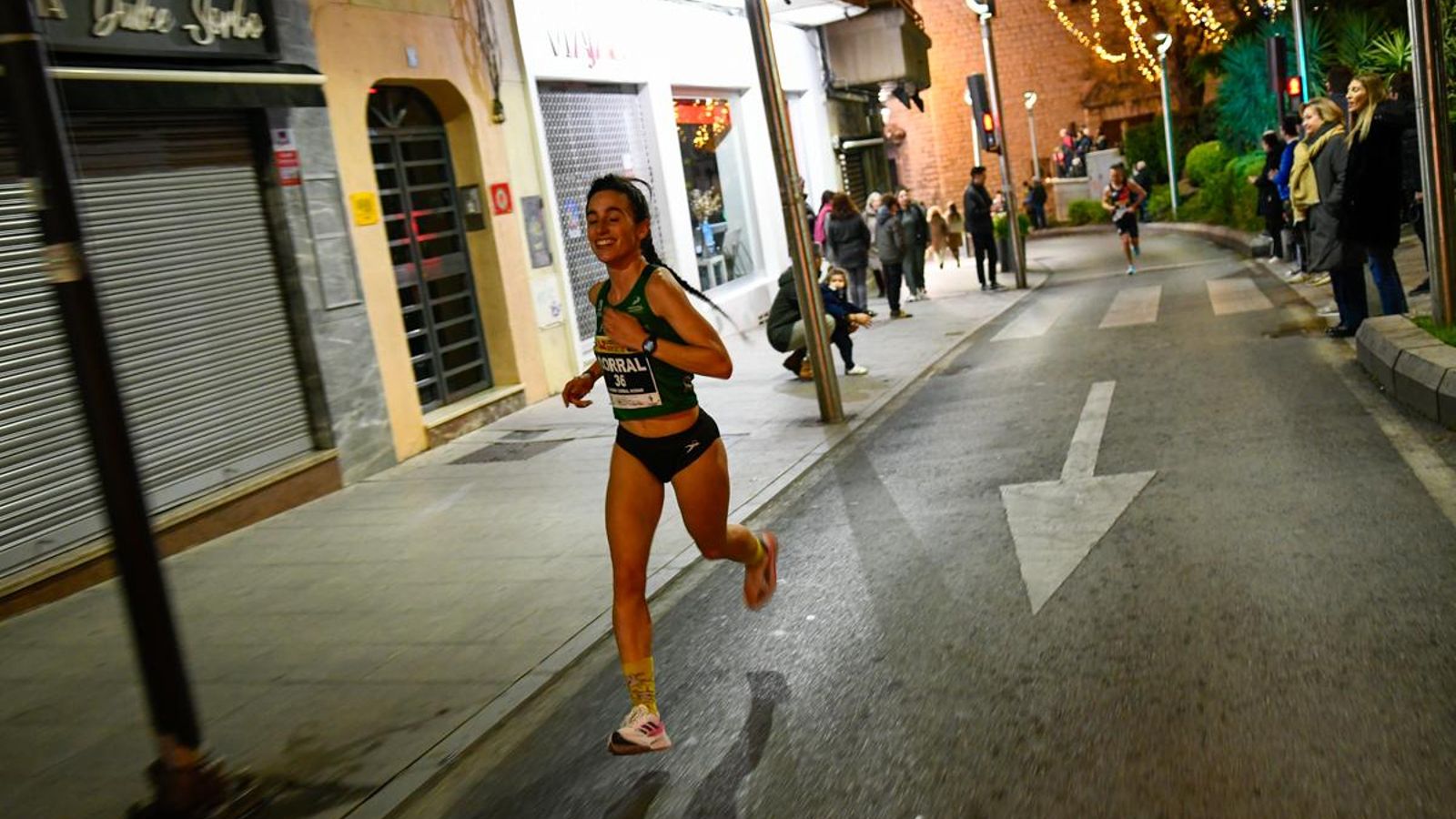 En imágenes: la élite del atletismo mundial despliega su calidad en la Carrera de San Antón de Jaén