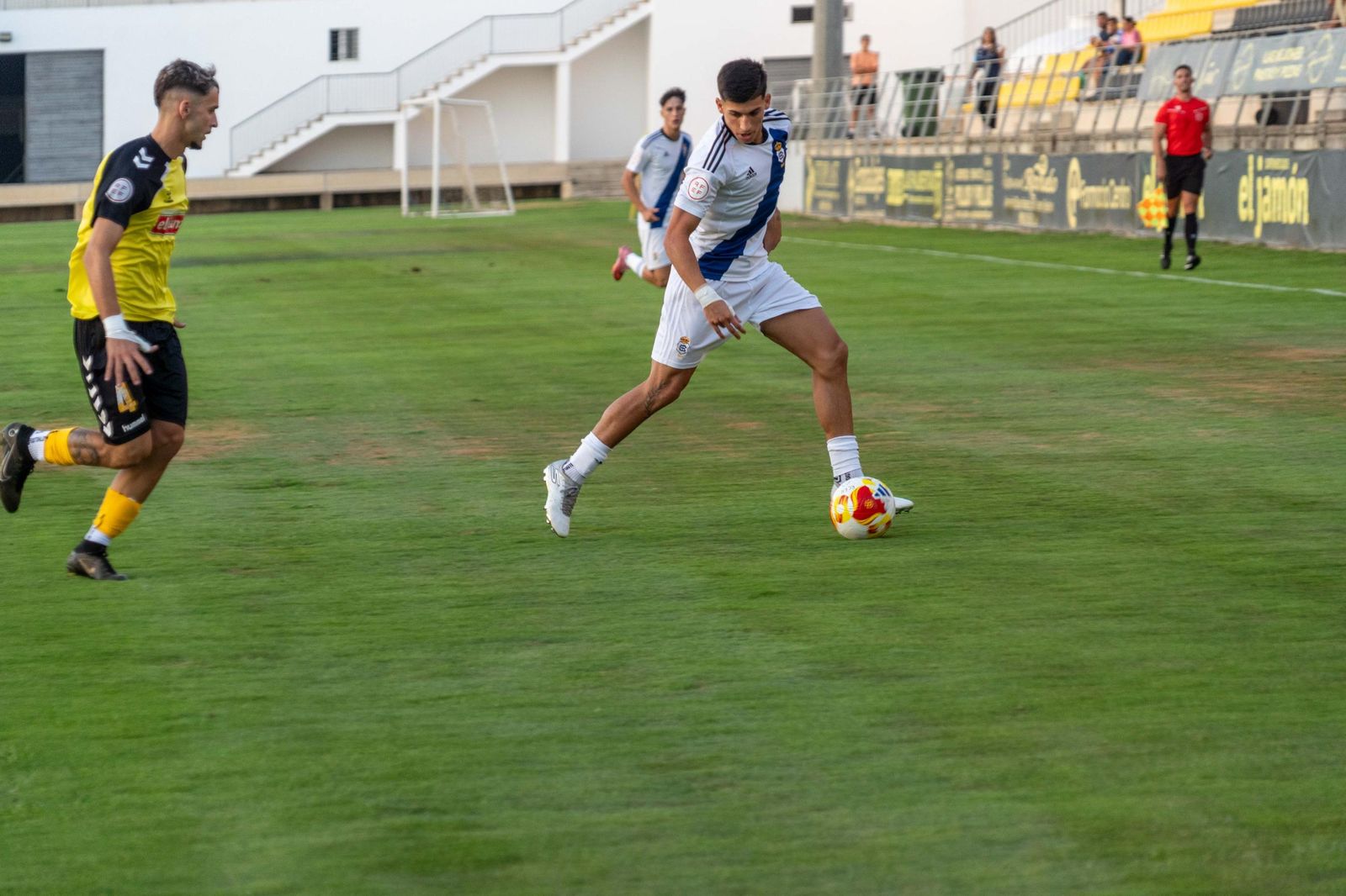 Imágenes del partido San Roque de Lepe - Recreativo de Huelva del Trofeo de la Bella