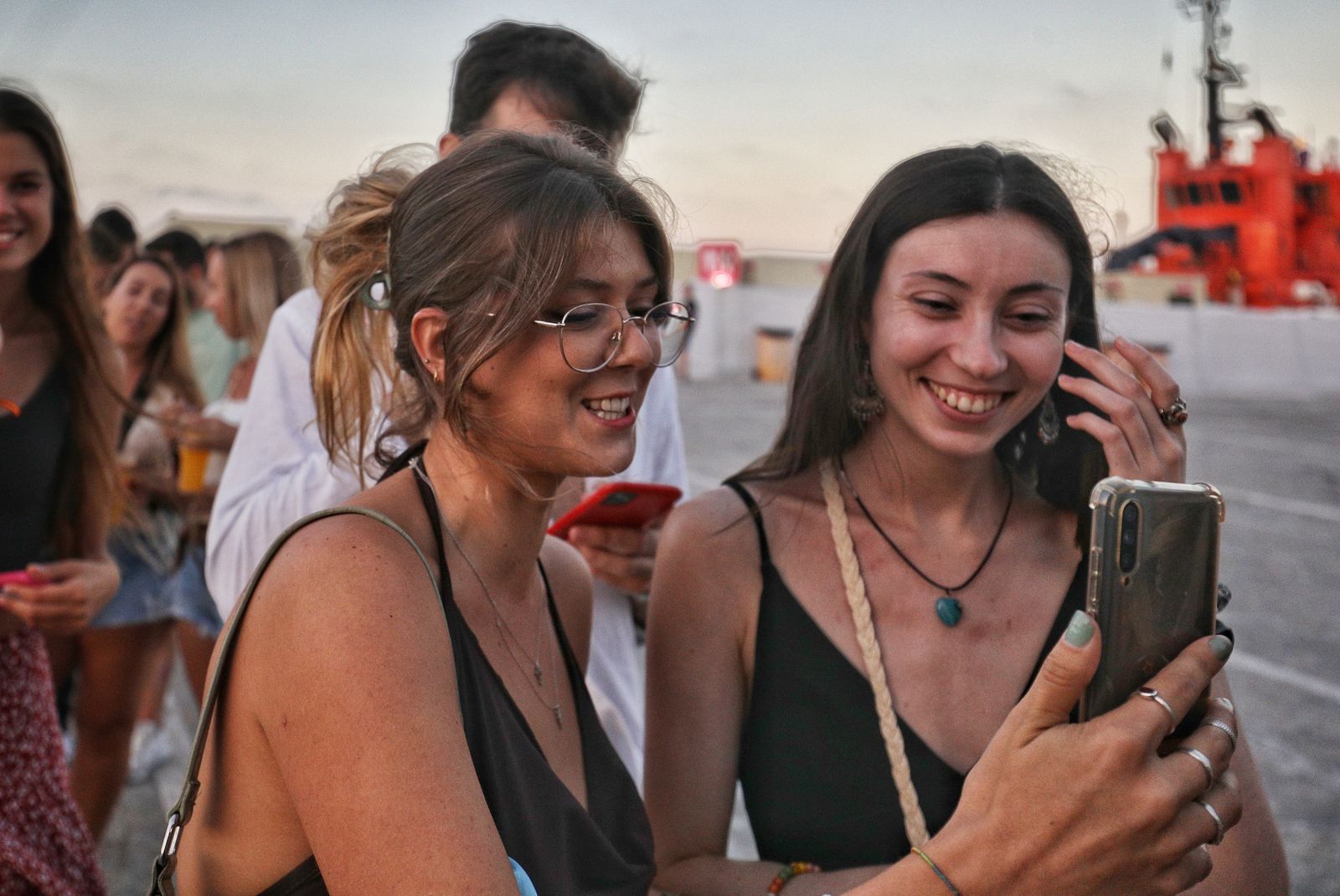 Búscate en el concierto de Izal en Cádiz