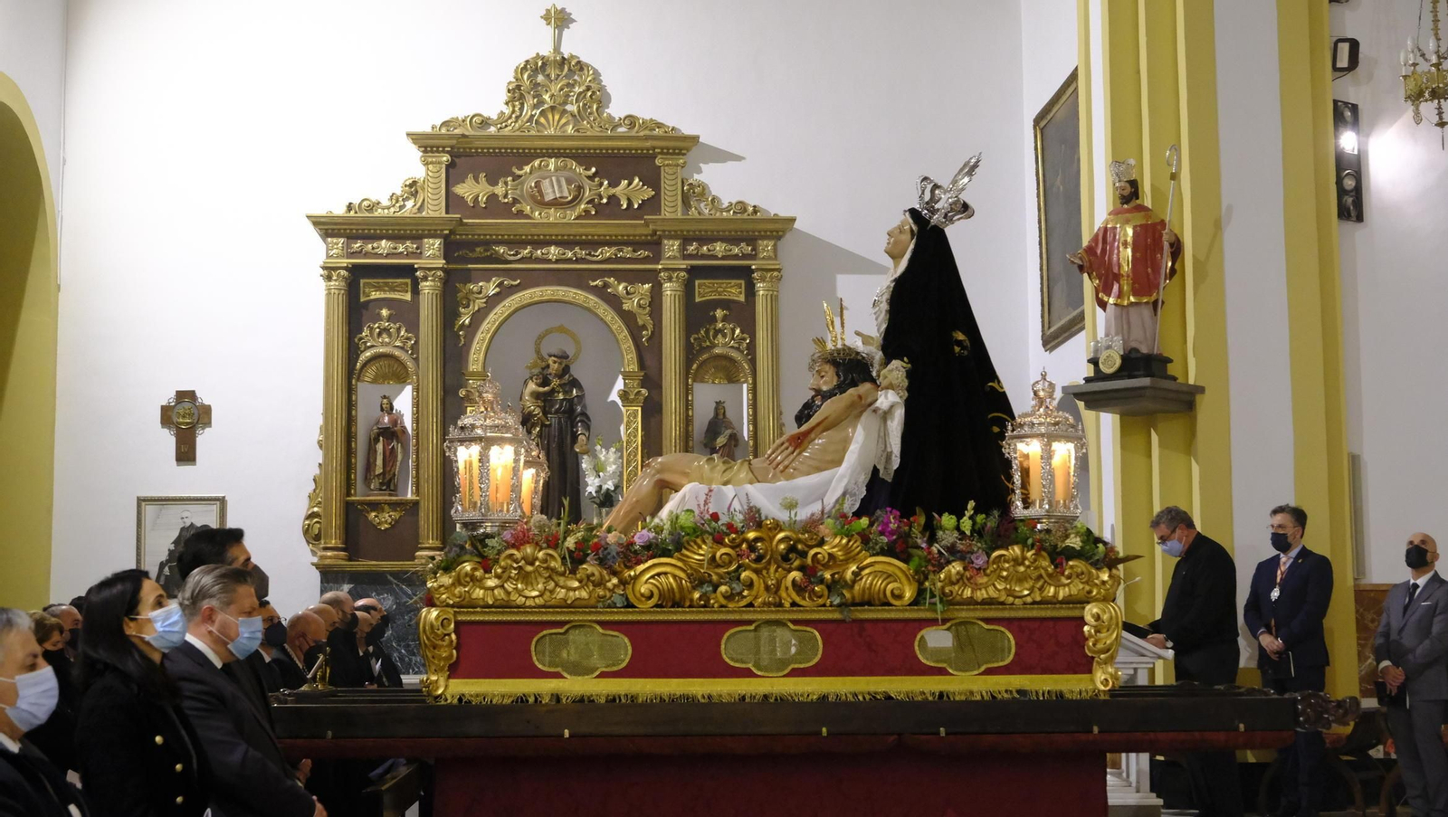 Imágenes del Via Crucis
