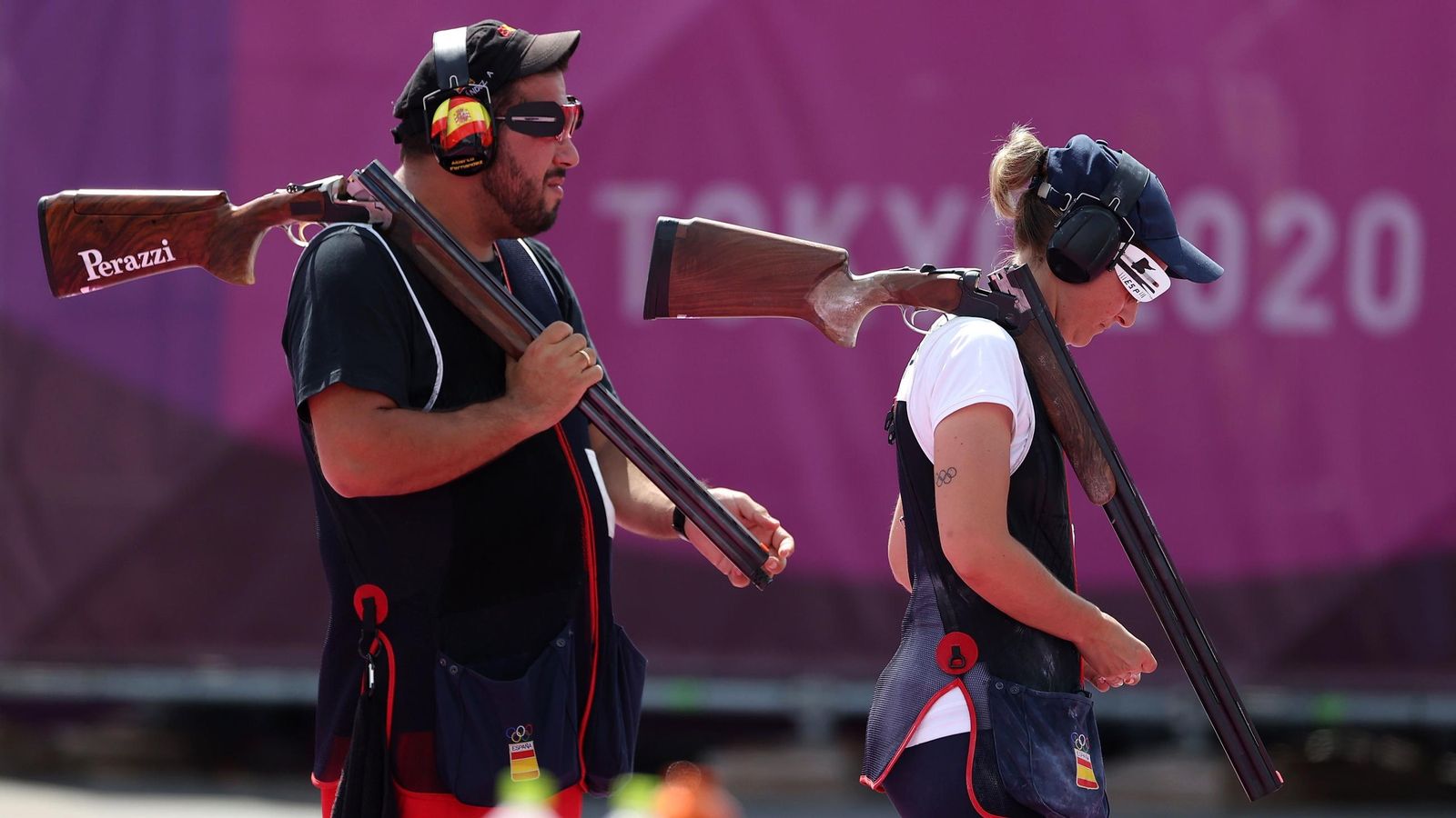 Fátima Gálvez y Alberto Fernández, durante la final de trap mixto de Tokio 2020.