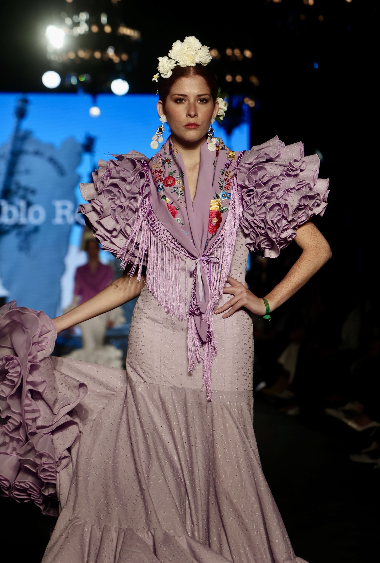 Desfile de la Hermandad del Rocío de Sevilla en We Love Flamenca 2024, todas las fotos