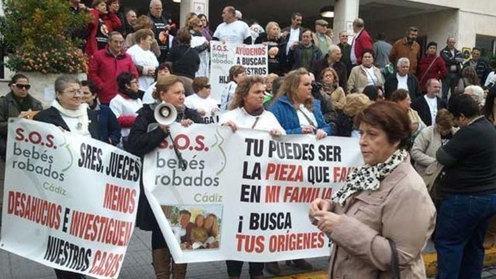 Proyección sobre Bebés Robados en la APC