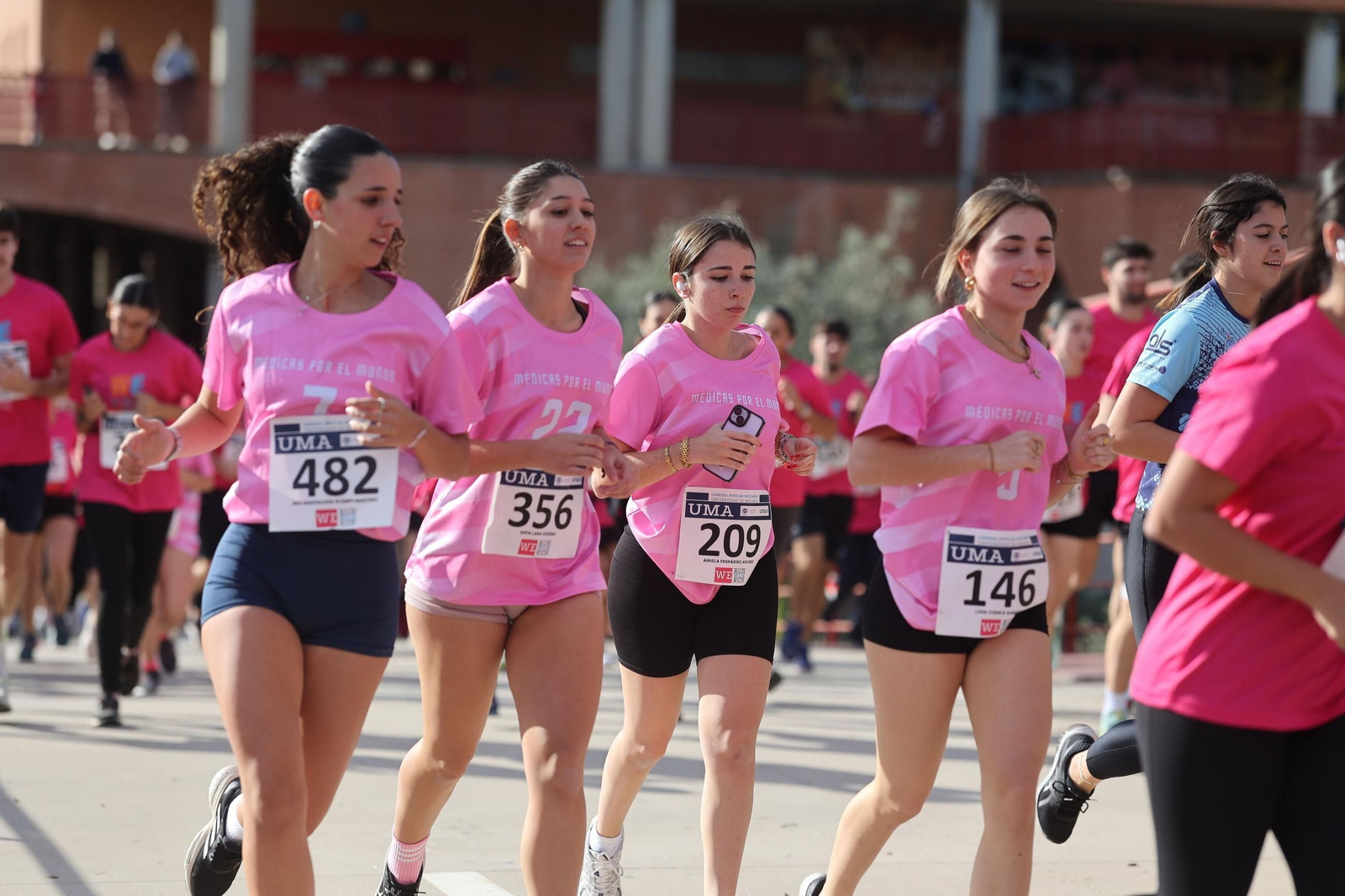 La carrera solidaria We Run de la UMA, en fotos