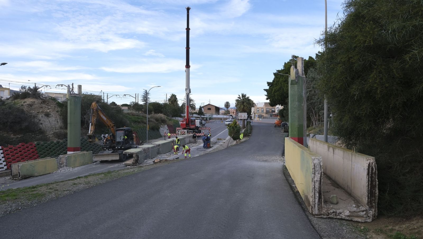 El acueducto de Huércal de Almería ya es historia, en fotos