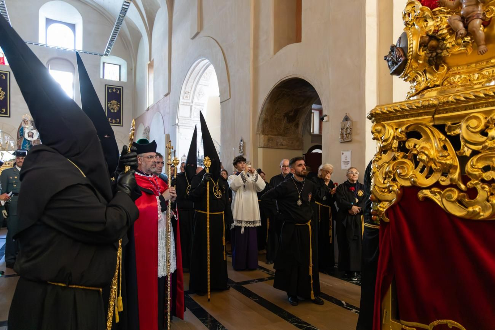 Los jiennenses acuden un año más al encuentro de Nuestro Padre Jesús
