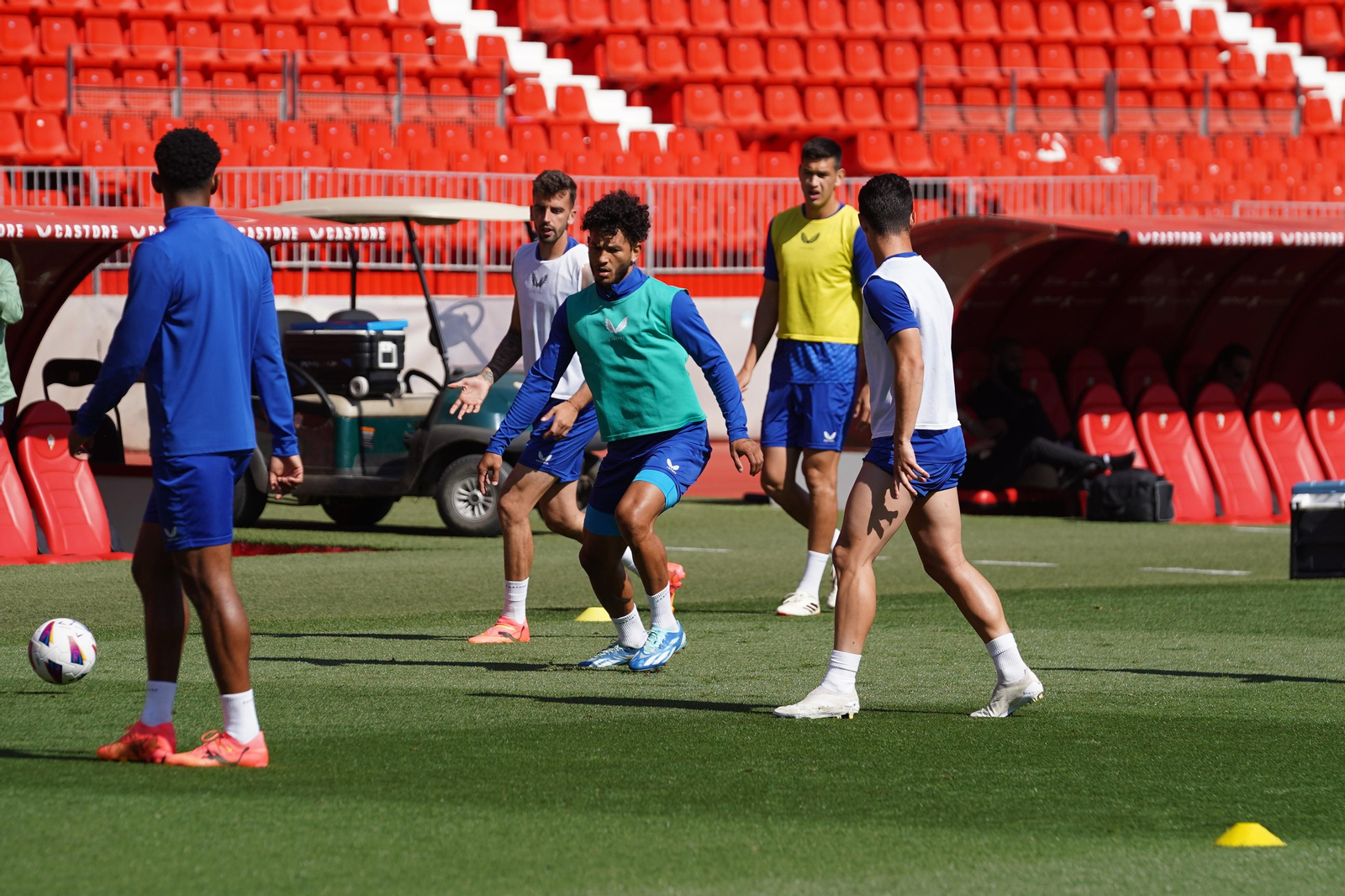 Suárez va a intentar disputar algunos minutos antes de que acabe el curso