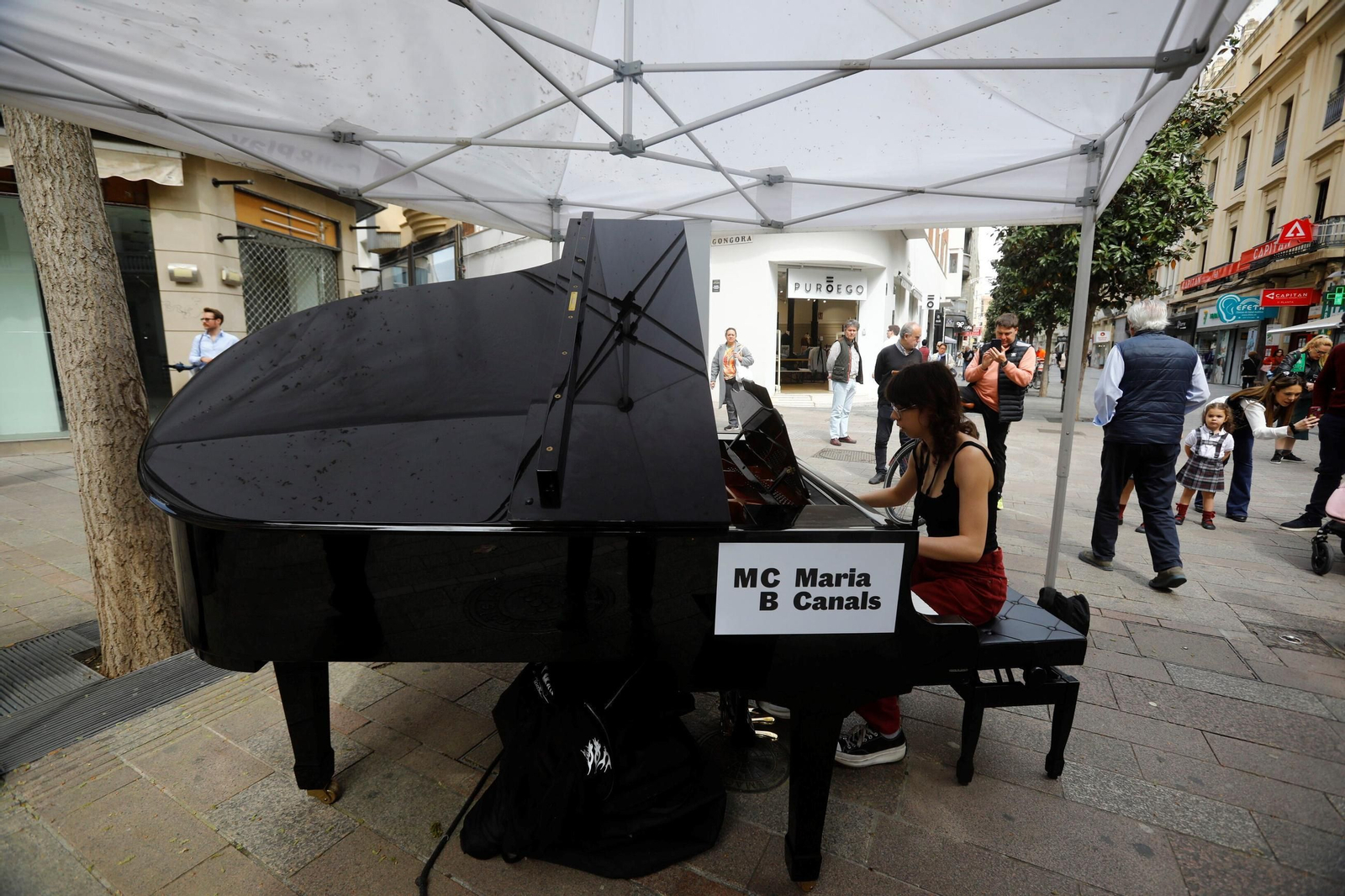 Córdoba se llena de música con la iniciativa 'Pianos en la calle'