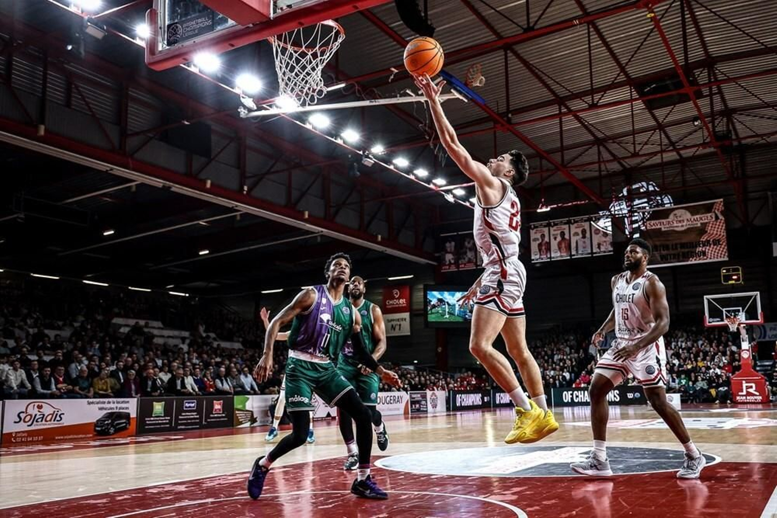 El Cholet - Unicaja, en fotos