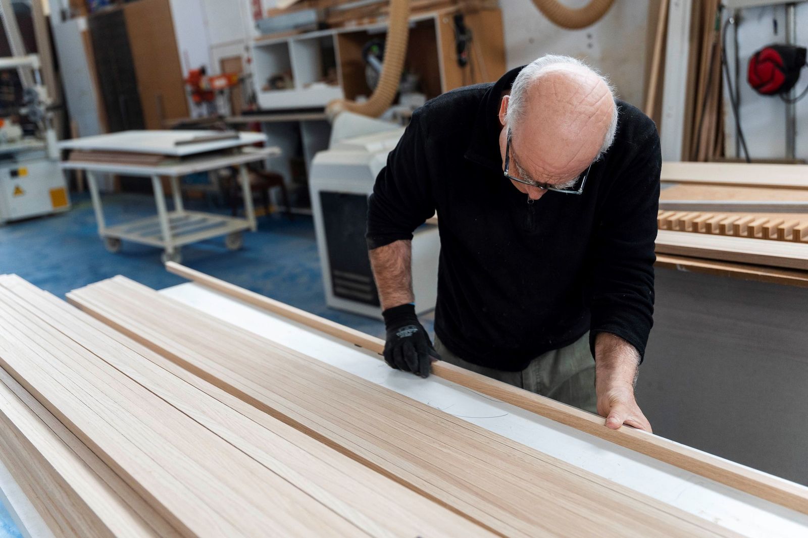 Carpinterías, un negocio tradicional que busca savia nueva, en imágenes