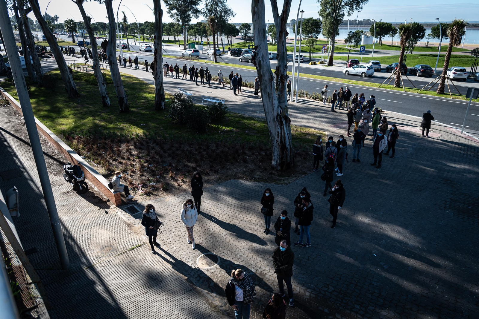 Imágenes de las pruebas Covid-19 al personal docente de Huelva