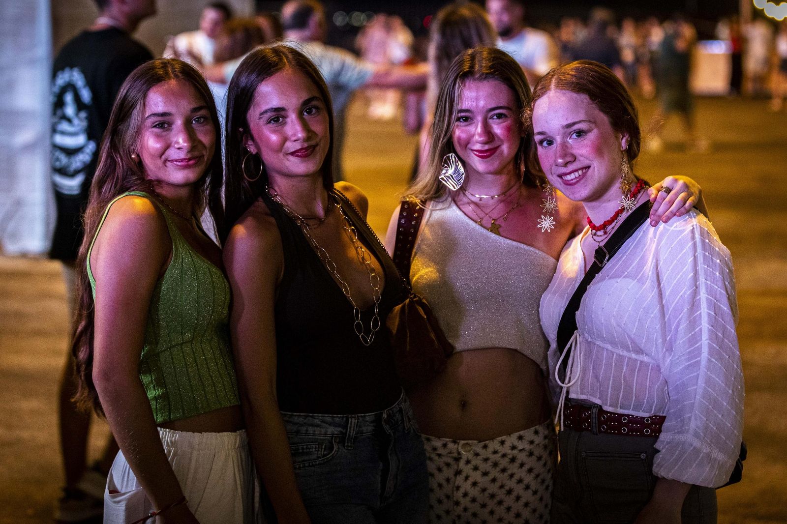 Búscate en las fotos del concierto de Melendi en Cádiz