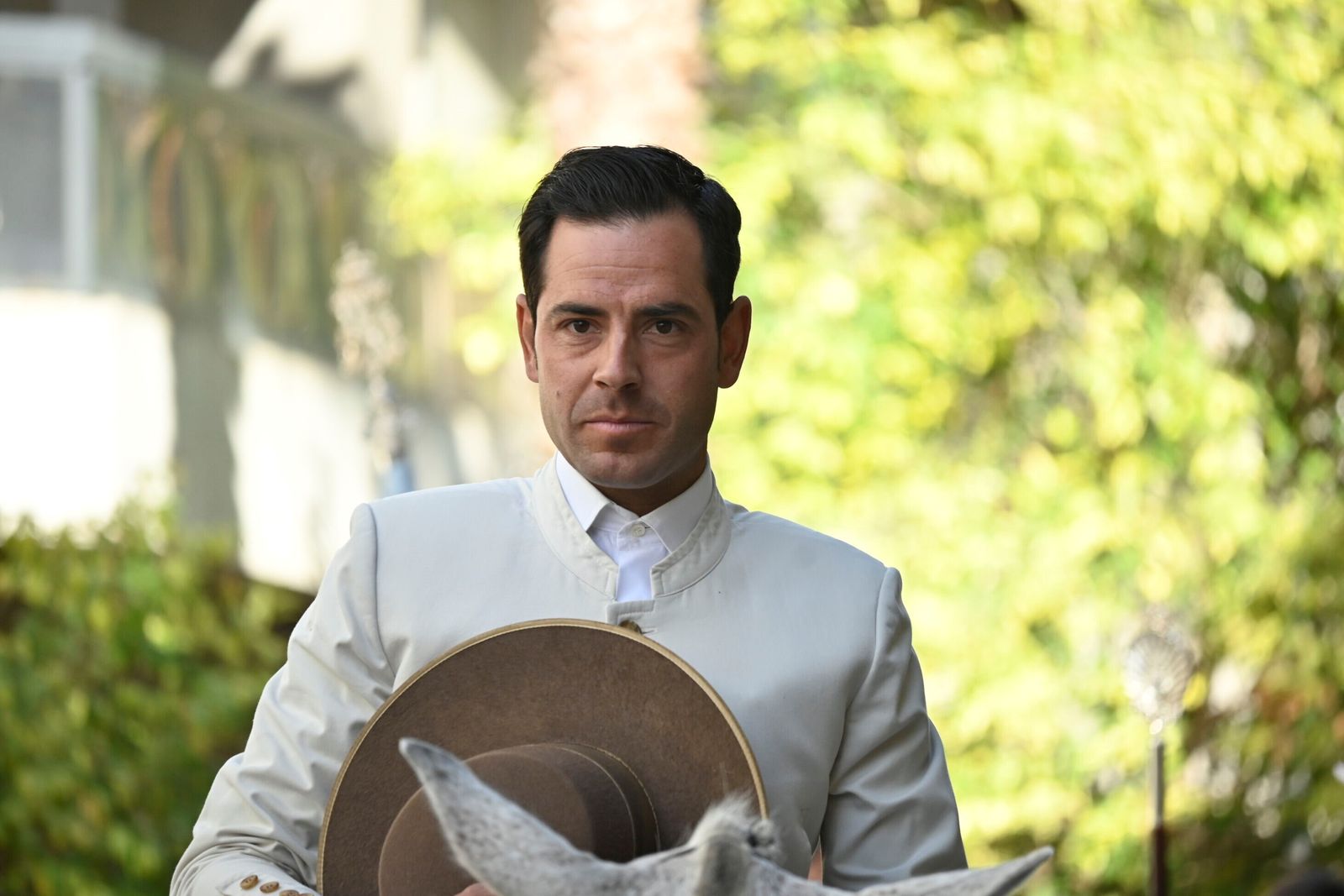 Imágenes de los peregrinos de la Hermandad de Emigrantes en su salida por las calles de Huelva