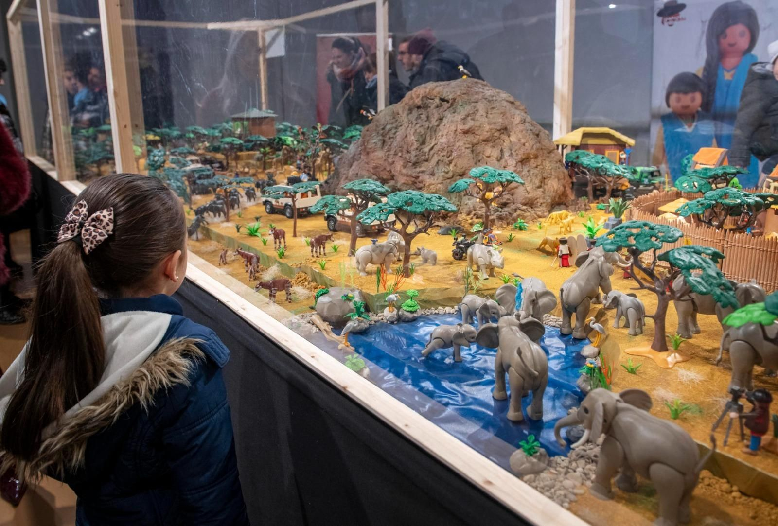 En imágenes: las míticas figuras de Playmobil cumplen 50 años con esta exposición En imágenes: las míticas figuras de Playmobil cumplen 50 años con esta exposición