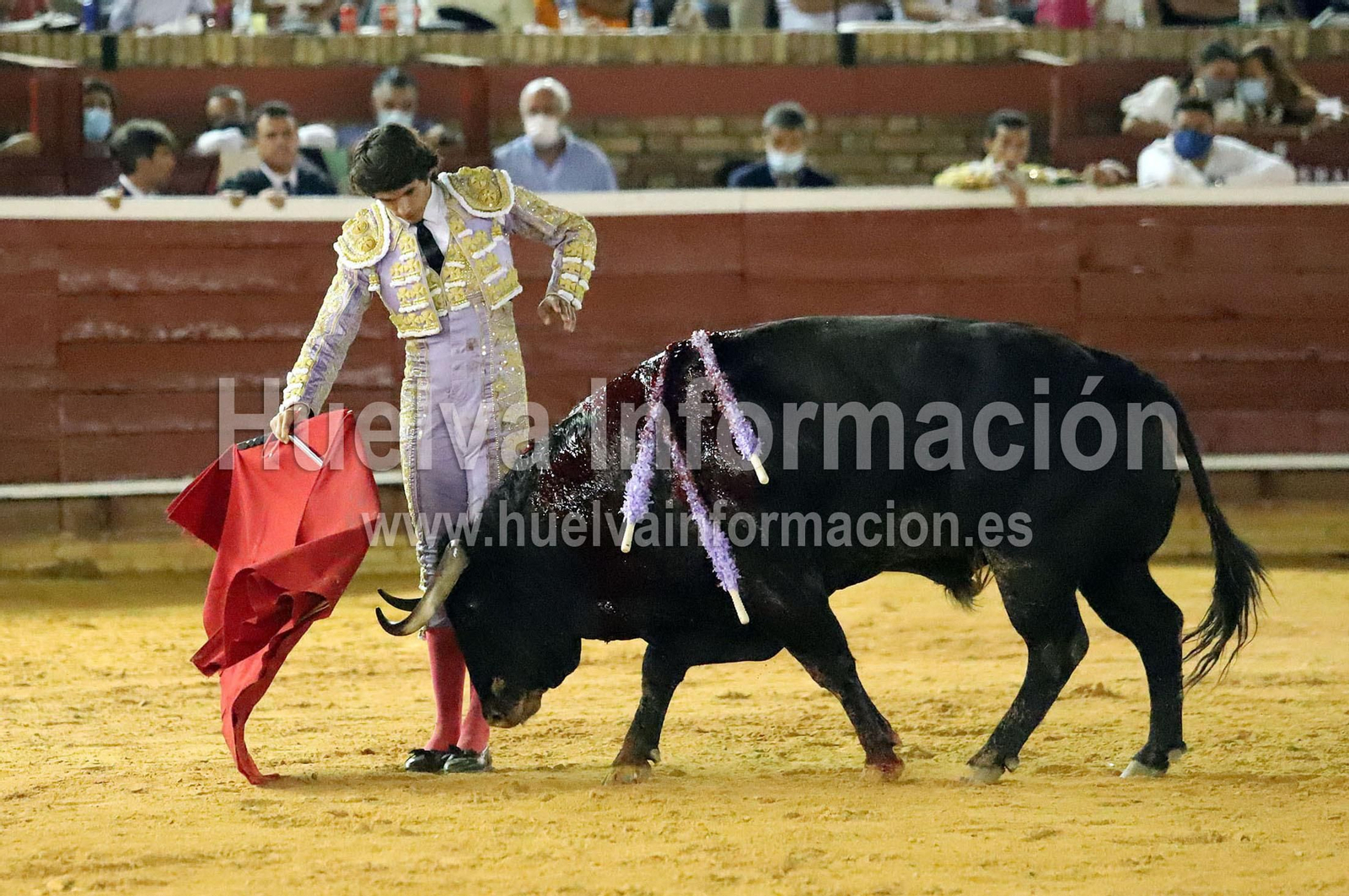 Las imágenes más destacadas de la corrida de toros del 3 de agosto en la plaza de toros de Huelva "La Merced"