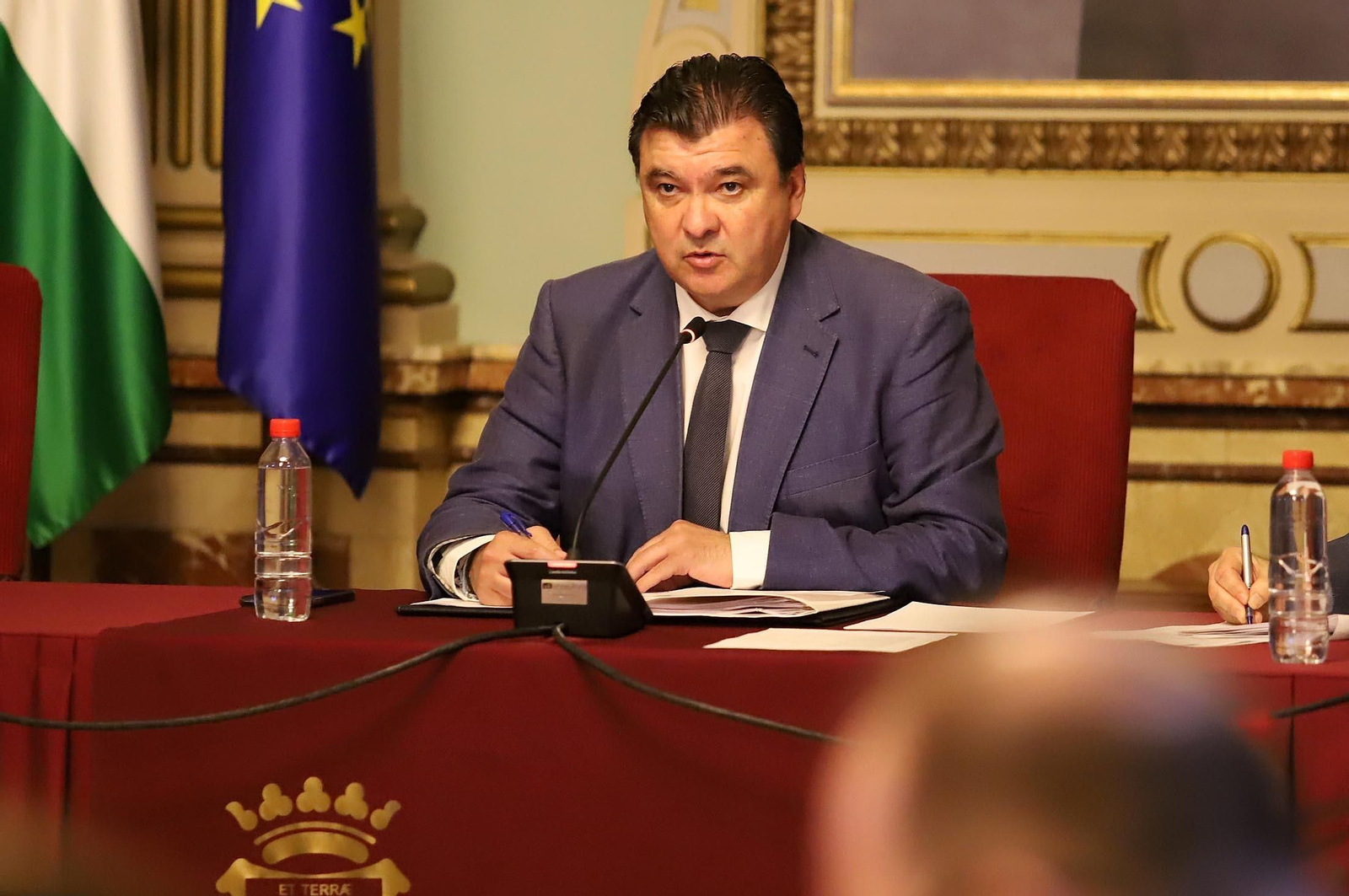 Imágenes del pleno municipal celebrado en el Ayuntamiento de Huelva