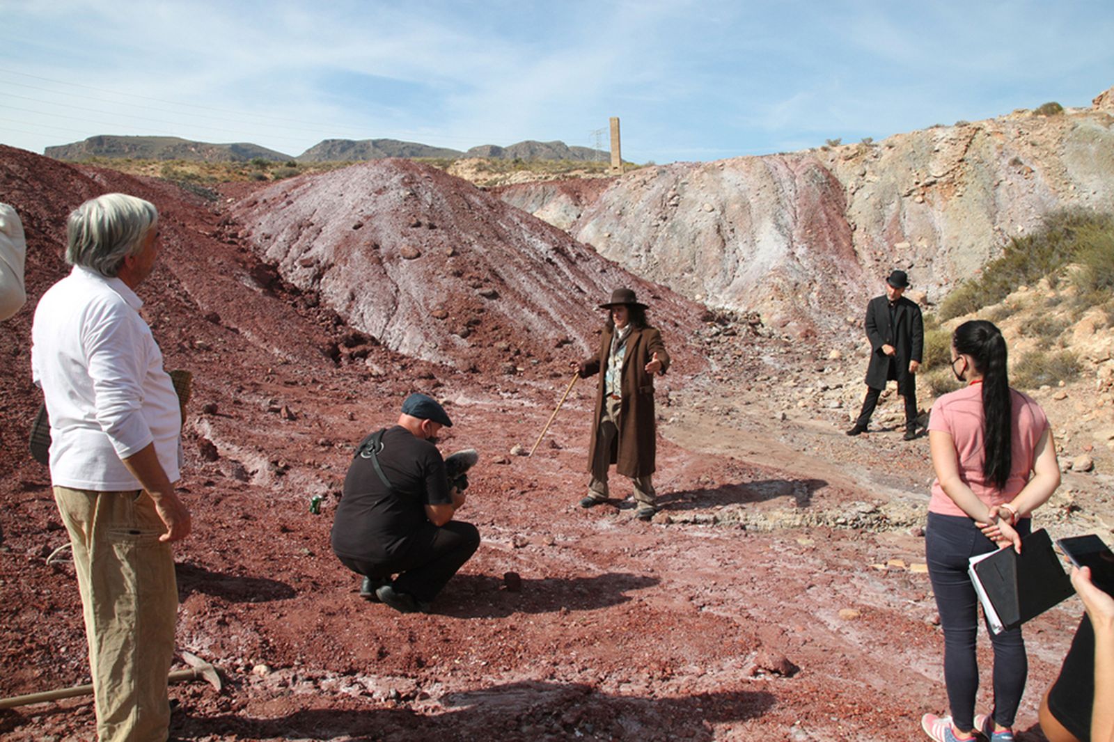 Andrés Macho es el director y protagonista de la producción.