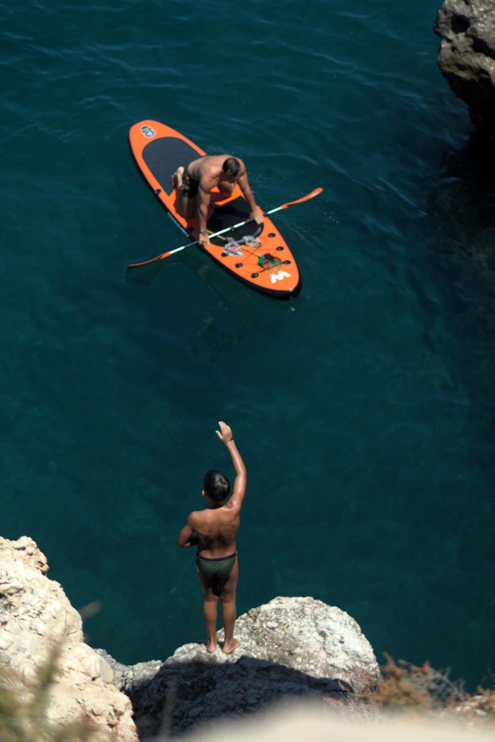 Fotos: así de llenas estaba las playas de Granada este primer fin de semana de agosto